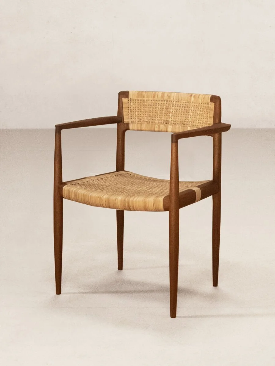 Tangāli Dining Chair
