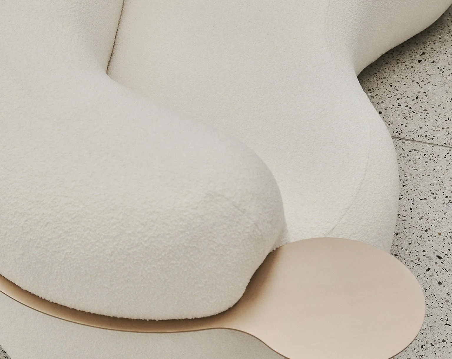 Tateyama Sofa