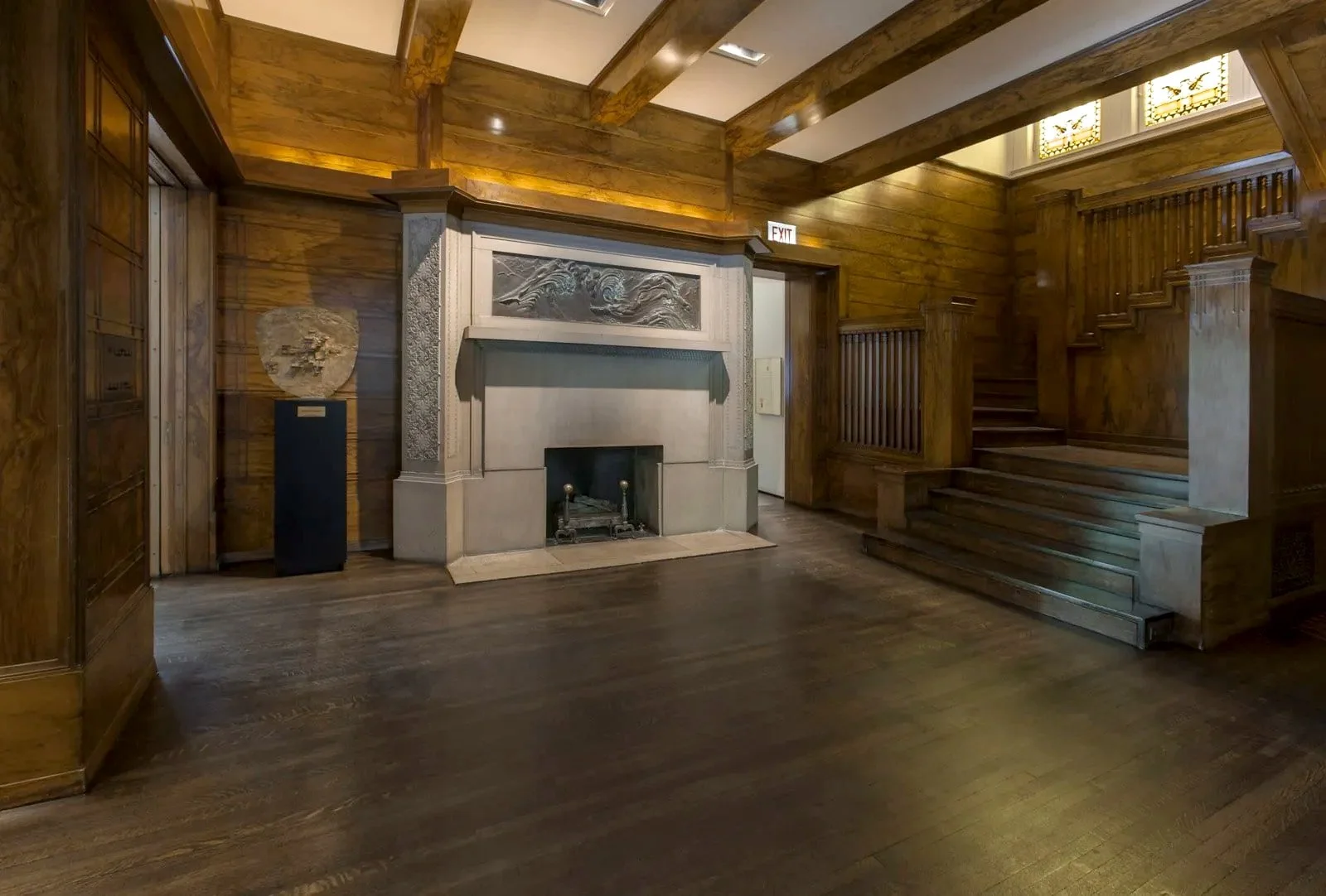 Madlener House - 5.jpg
