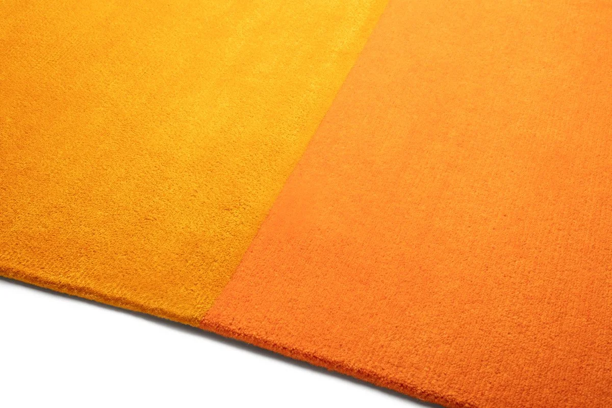 Versus Gold Orange - 2.jpg