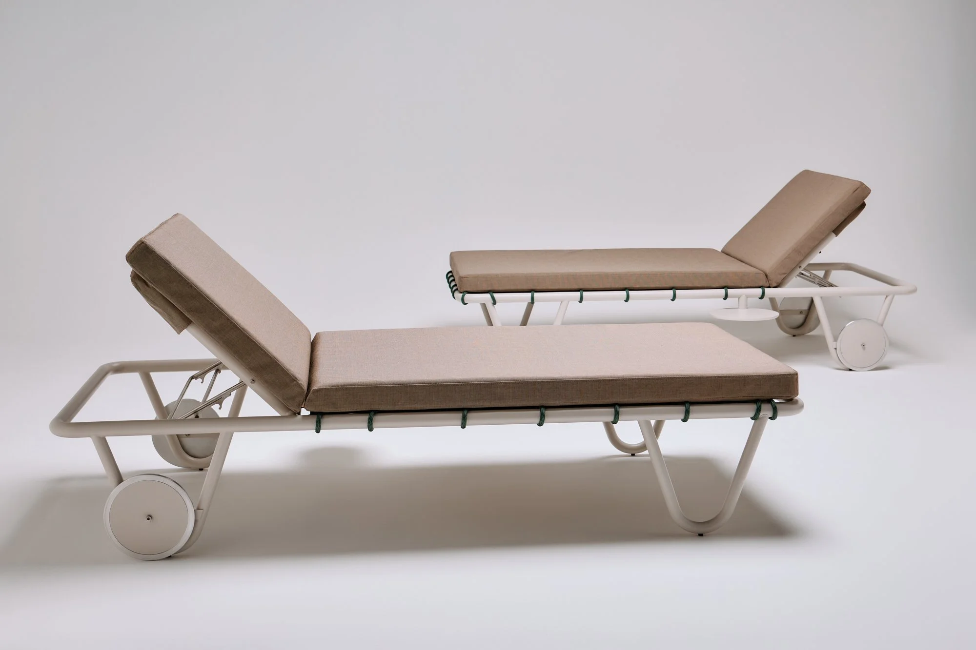 Palm Springs Sunlounger - 2.jpg