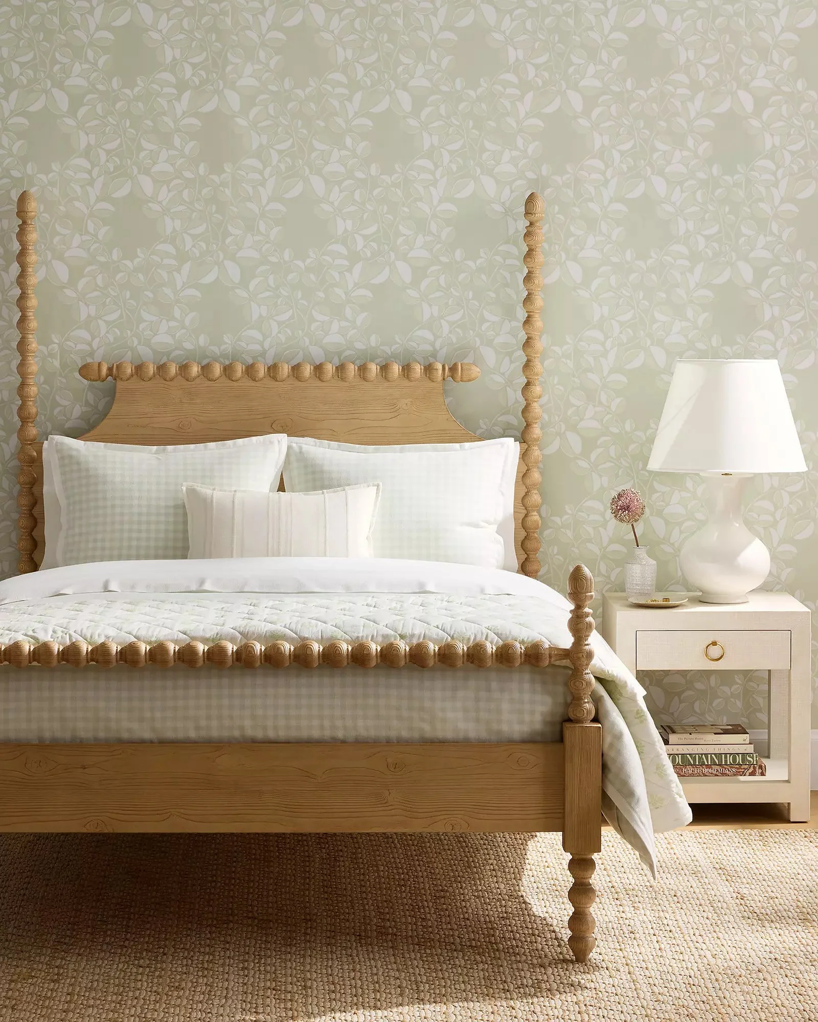 Cornwall Bed - 2.jpg