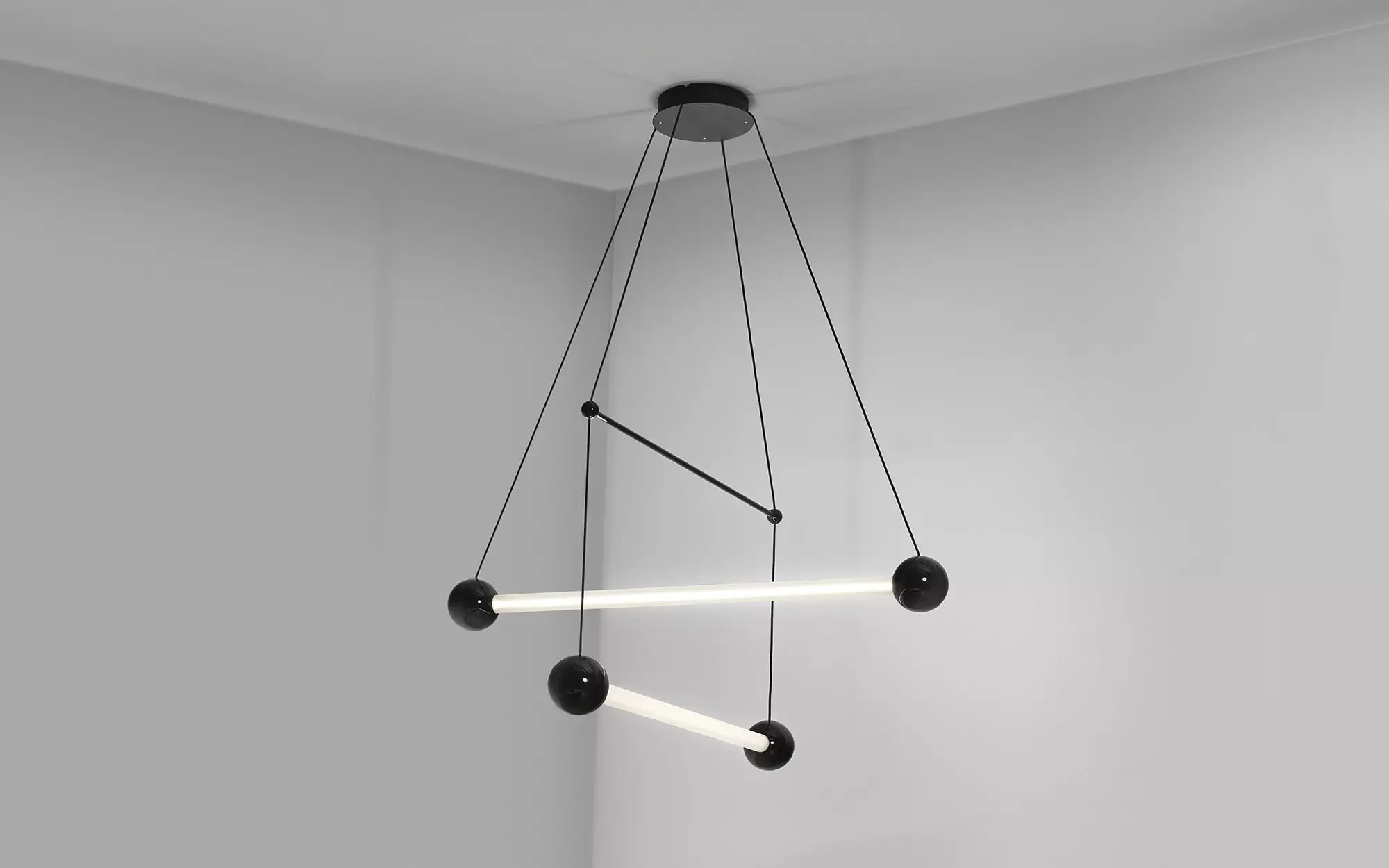 Trapeze 2 Ceiling light - 2.jpg