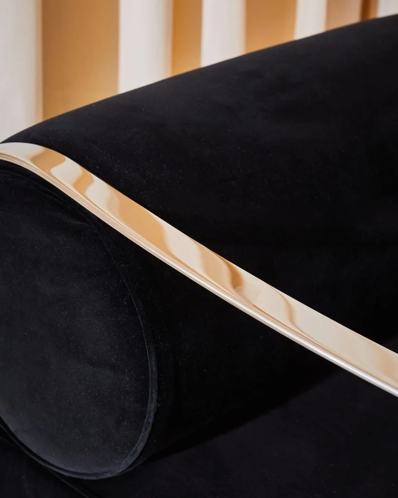 Dada Arm Chair - 4.jpg