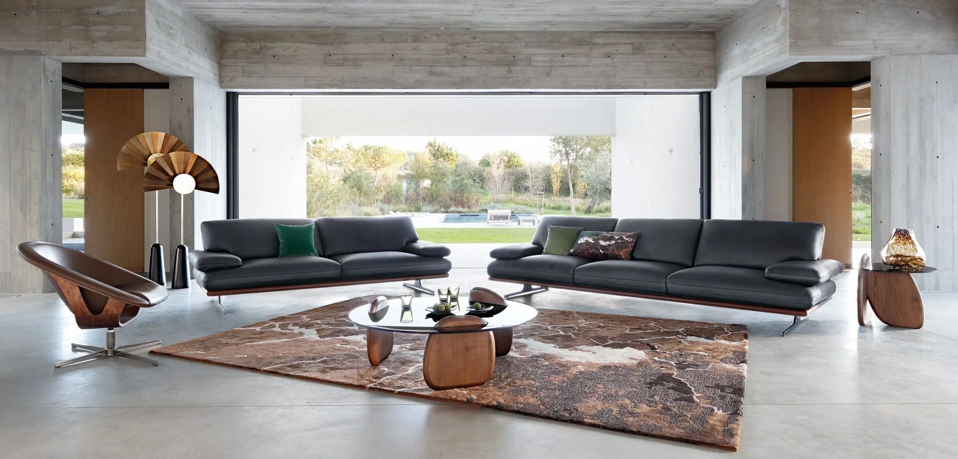 ENVERGURE 5-seat sofa - wood base - 4.jpg