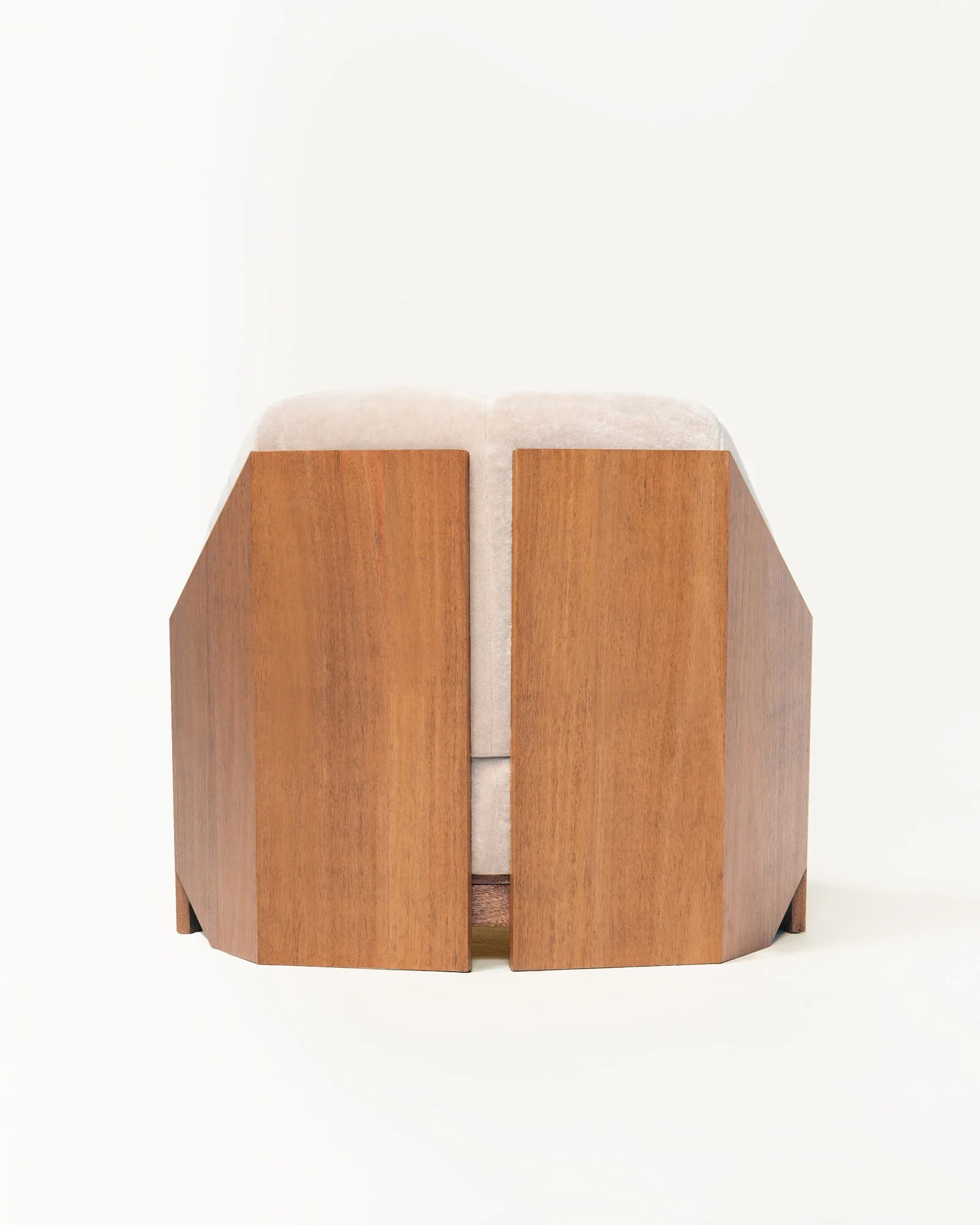Chateau Chair - 2.jpg