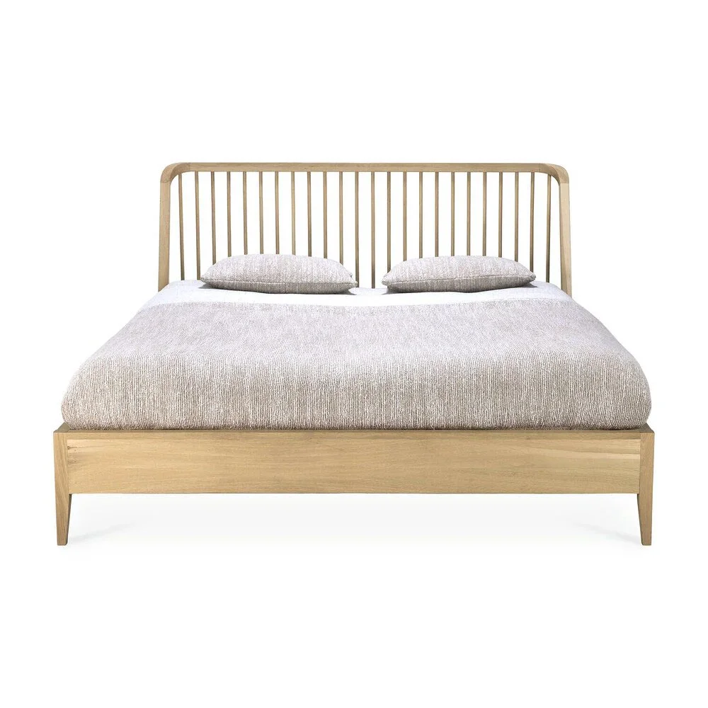 oak spindle bed - 2.jpg