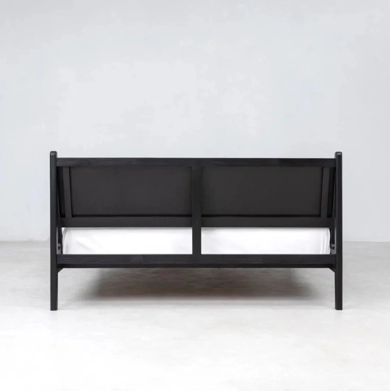 Plume Bed - 8.jpg