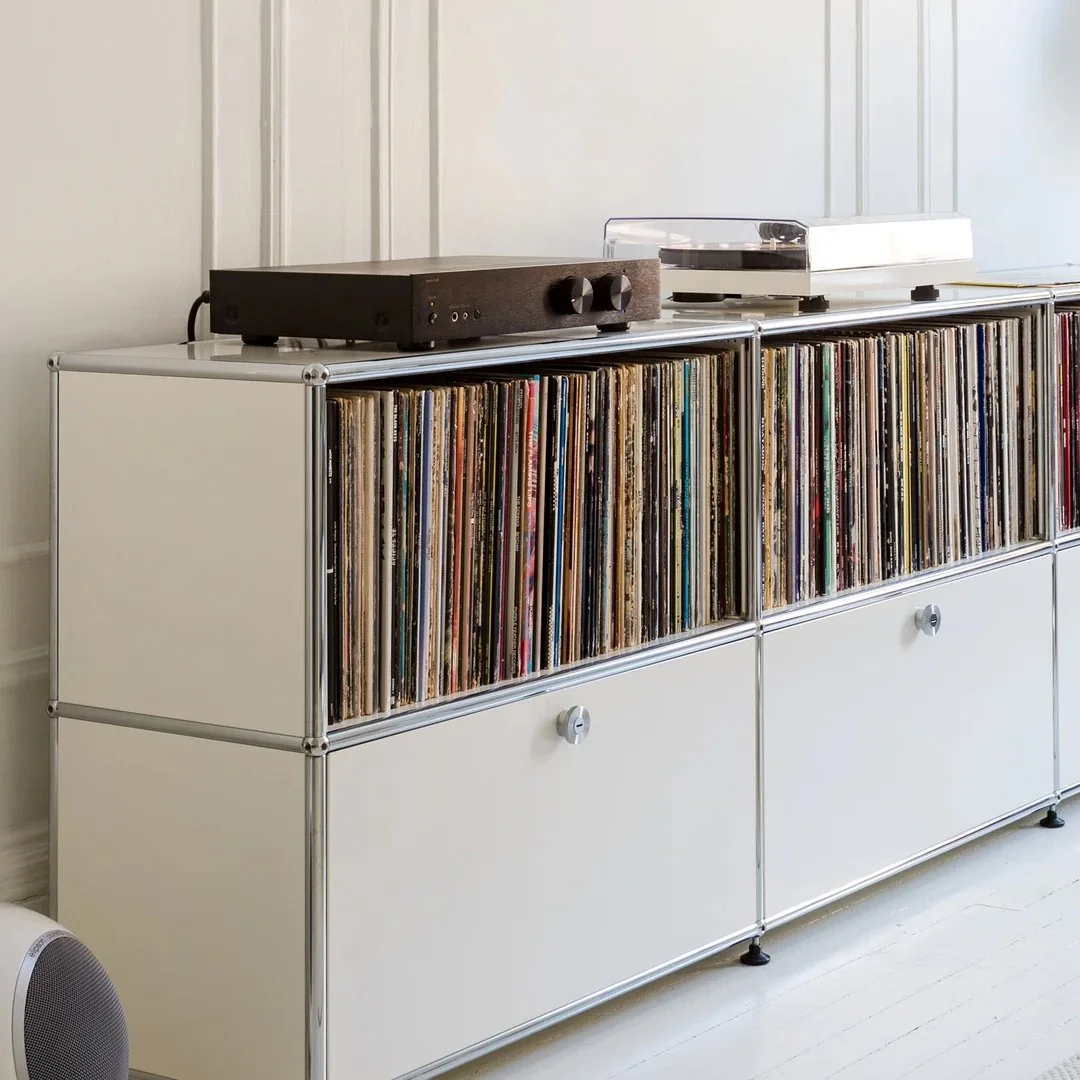 USM Haller credenza (C2A) - 5.jpg