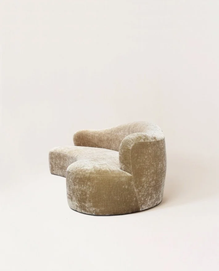 MANTA Sofa - 3.jpg
