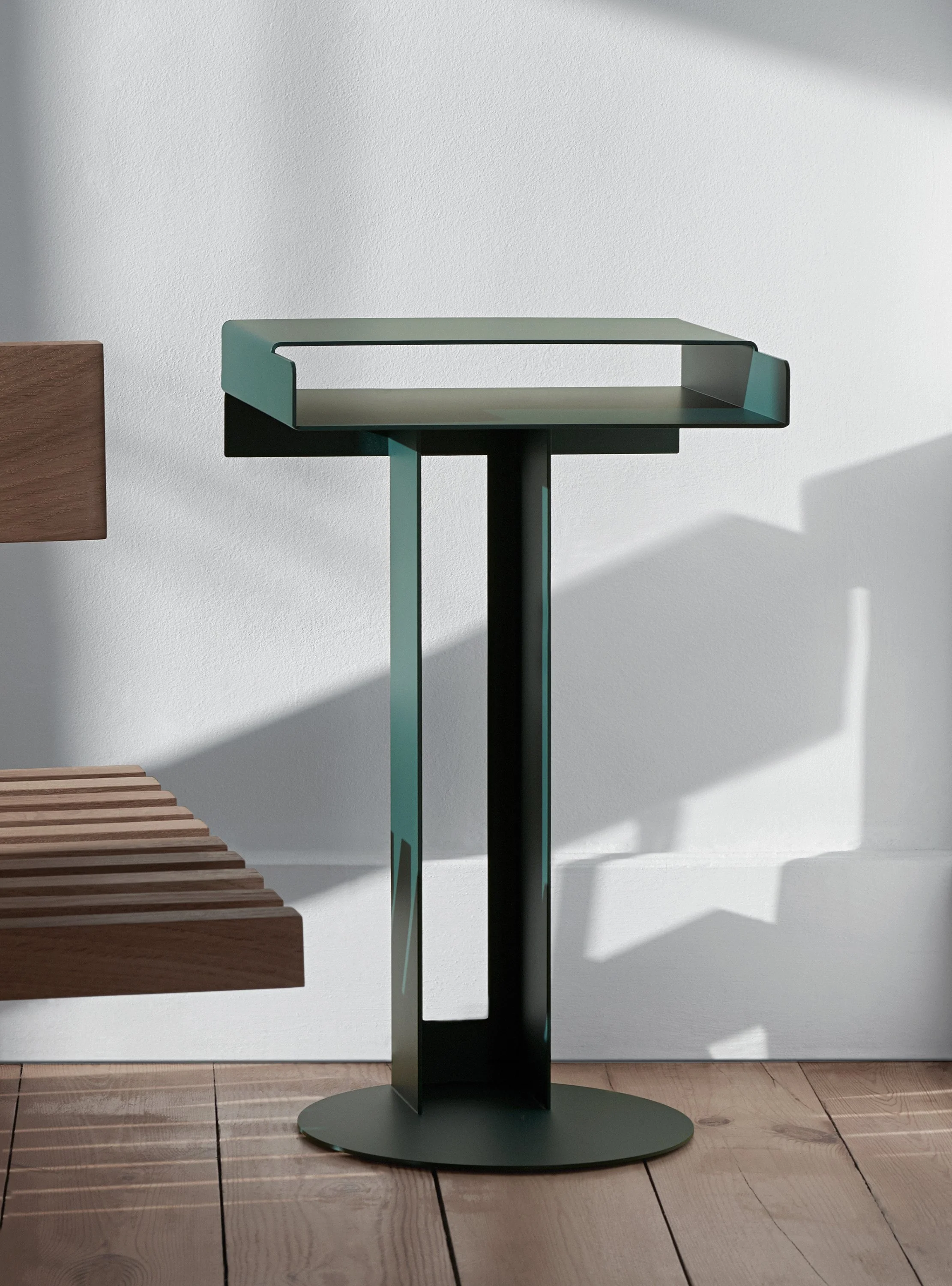 Meta Side Table - 4.jpg