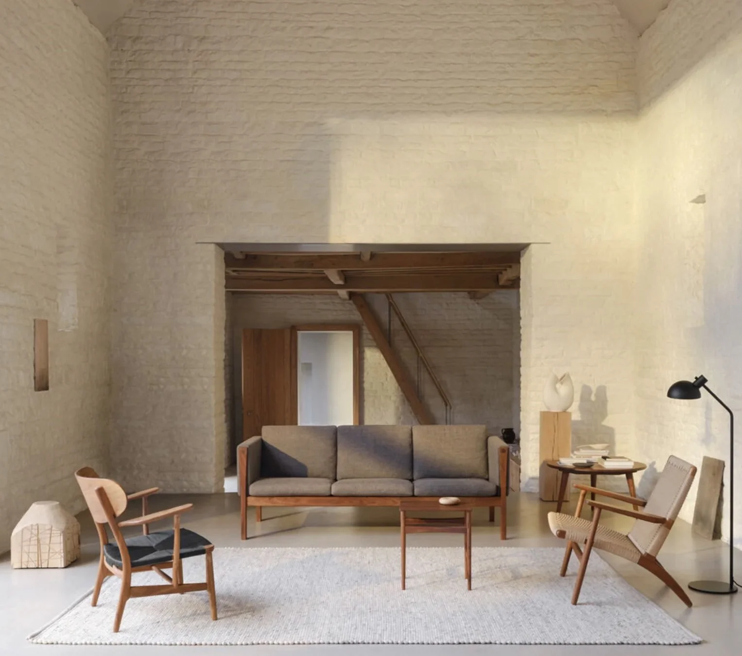 Wegner Sofa | CH162 CH163 - 2.jpg