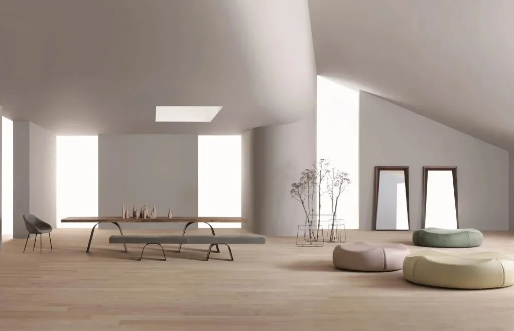 Desco Table - 4.jpg