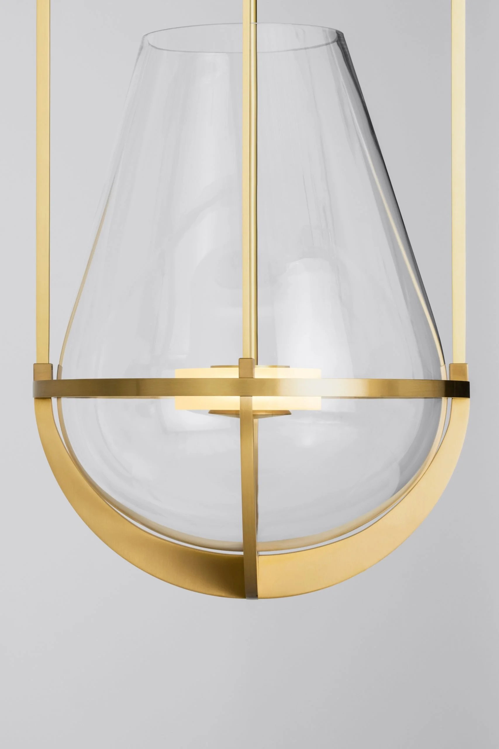 Aver Chandelier - 2.jpg