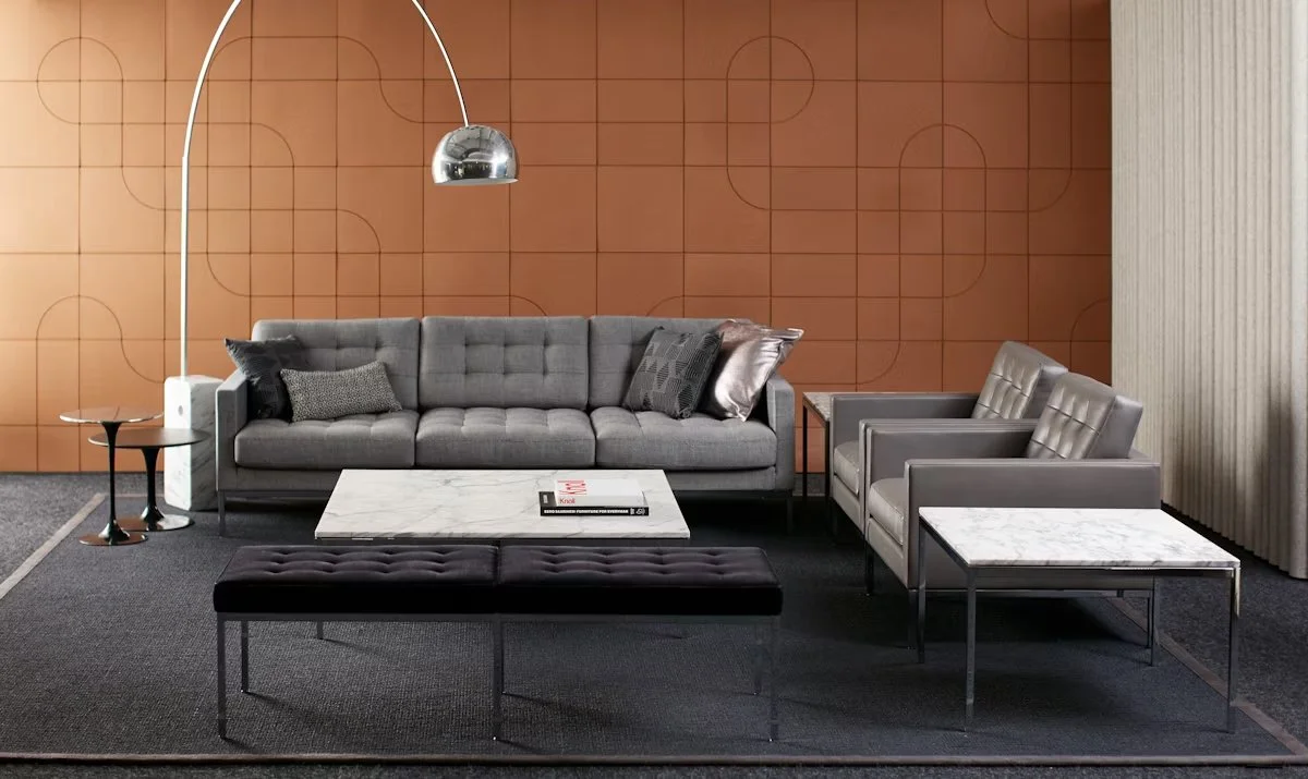 Florence Knoll Relaxed Sofa - Three Seater - 4.jpg