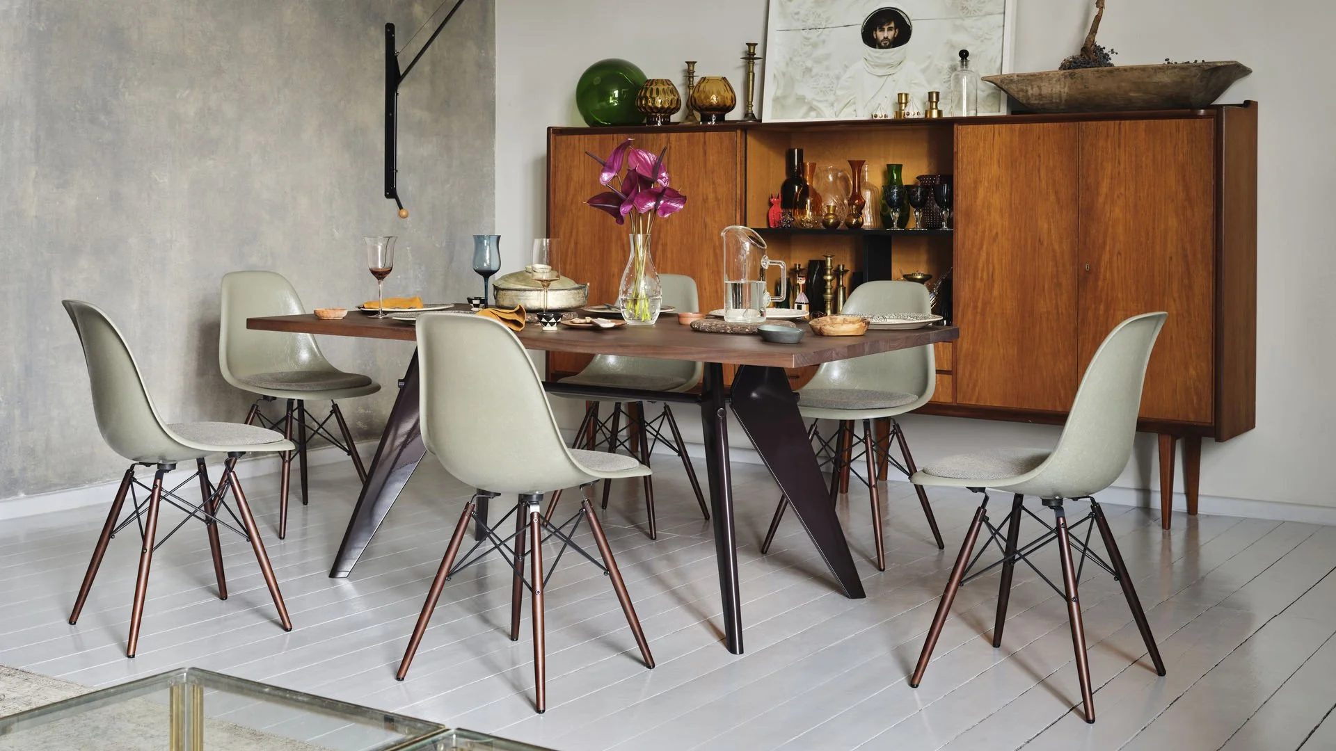 EM Table - 6.jpg