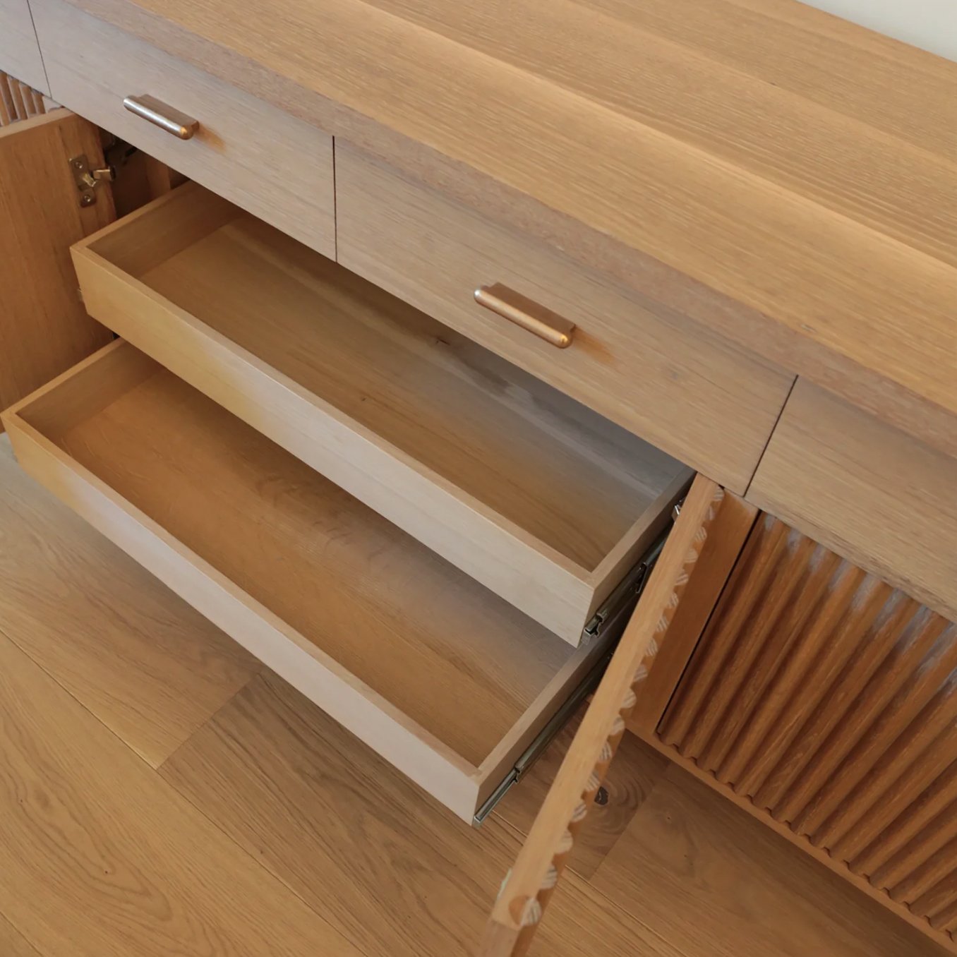 Virginia Sideboard - 4.jpg