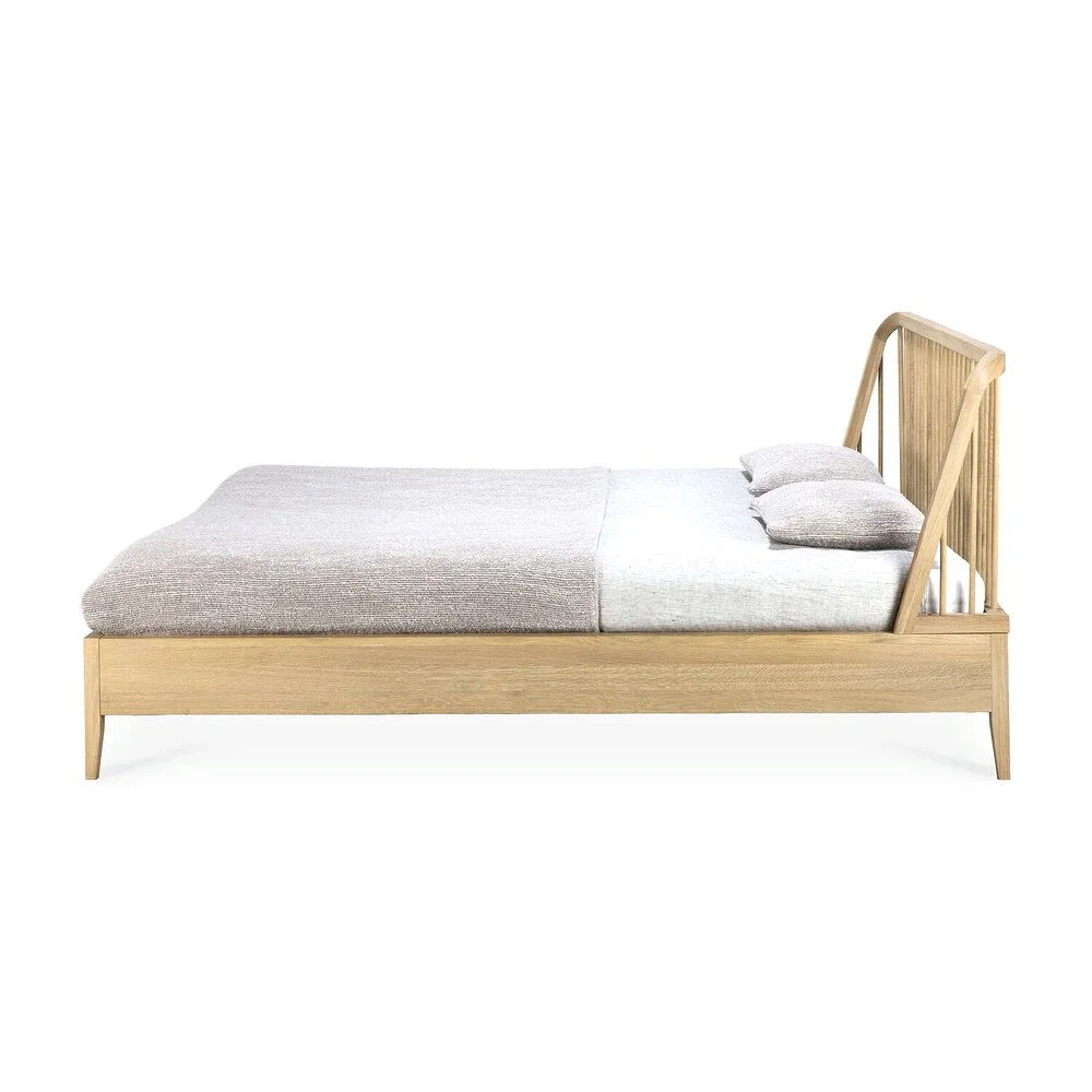 oak spindle bed - 3.jpg