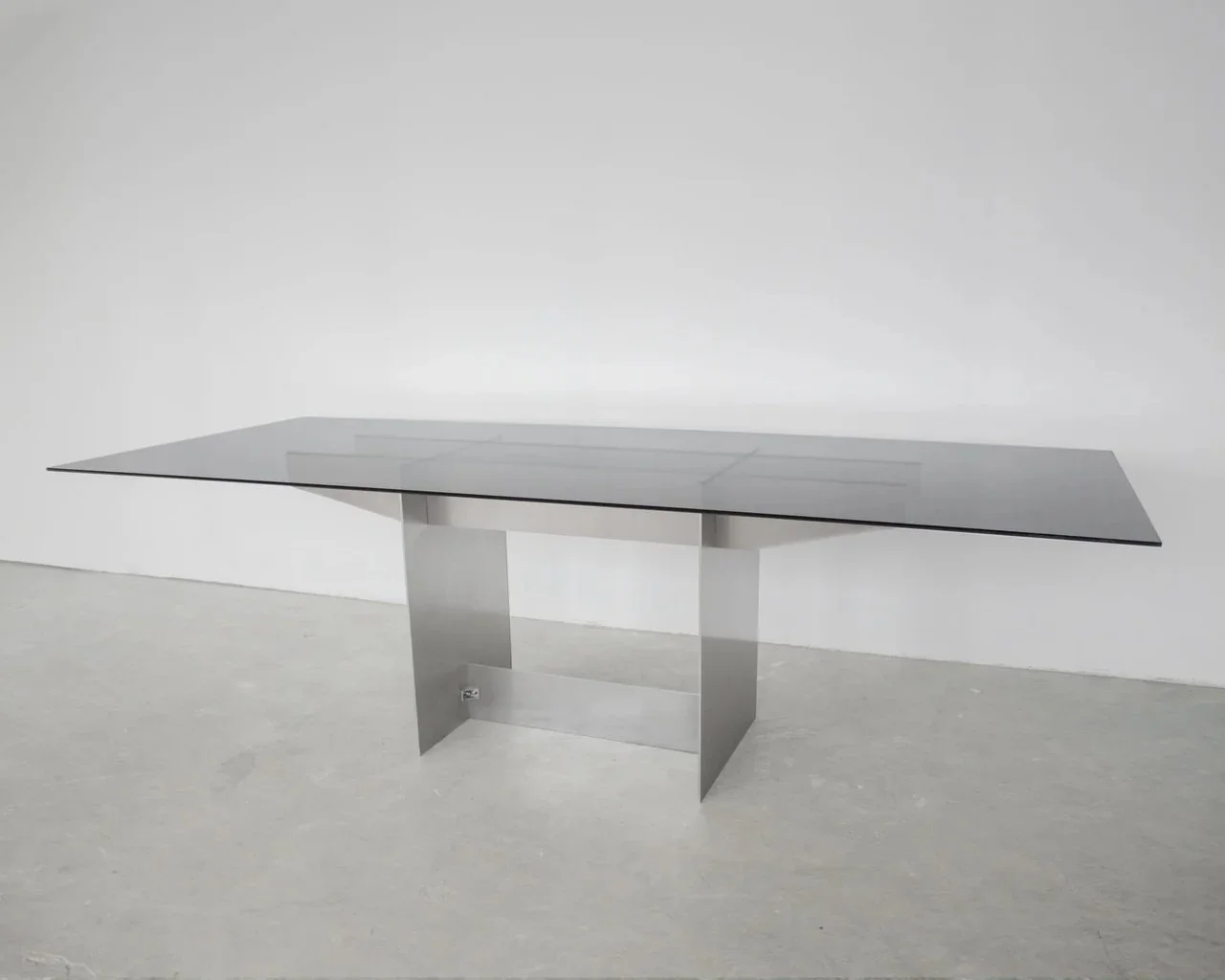 Pillar Table - 2.jpg