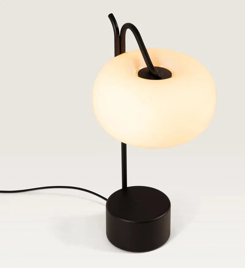 Balloon Table Light - 2.jpg