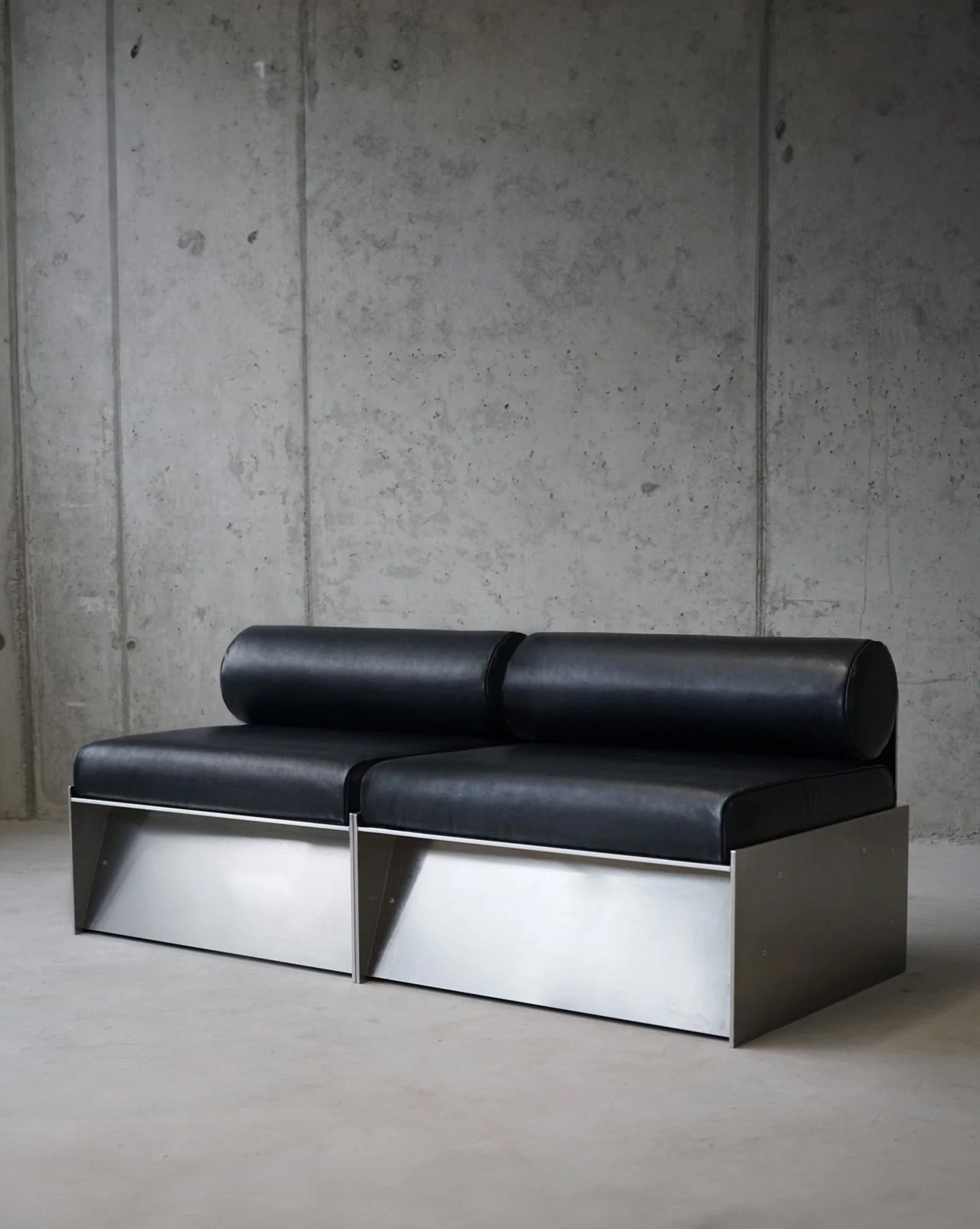 Drone Modular Sofa Chair - 5.jpg