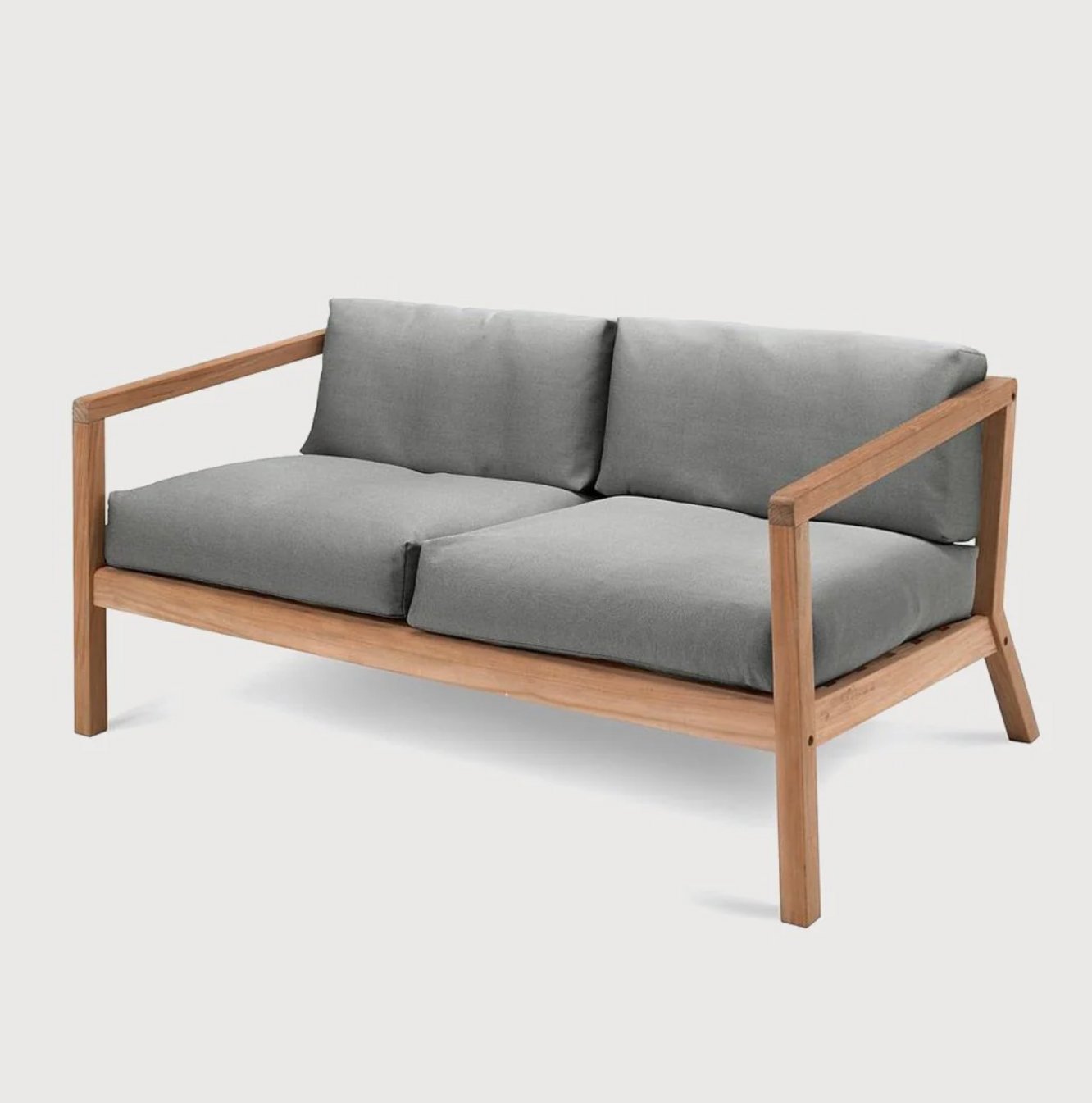 Virkelyst 2-Seater Sofa - Outdoor - 3.jpg