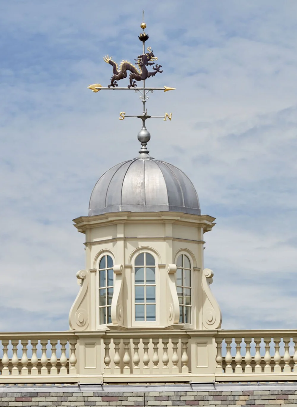 Lakeside Georgian Estate - 3.jpg
