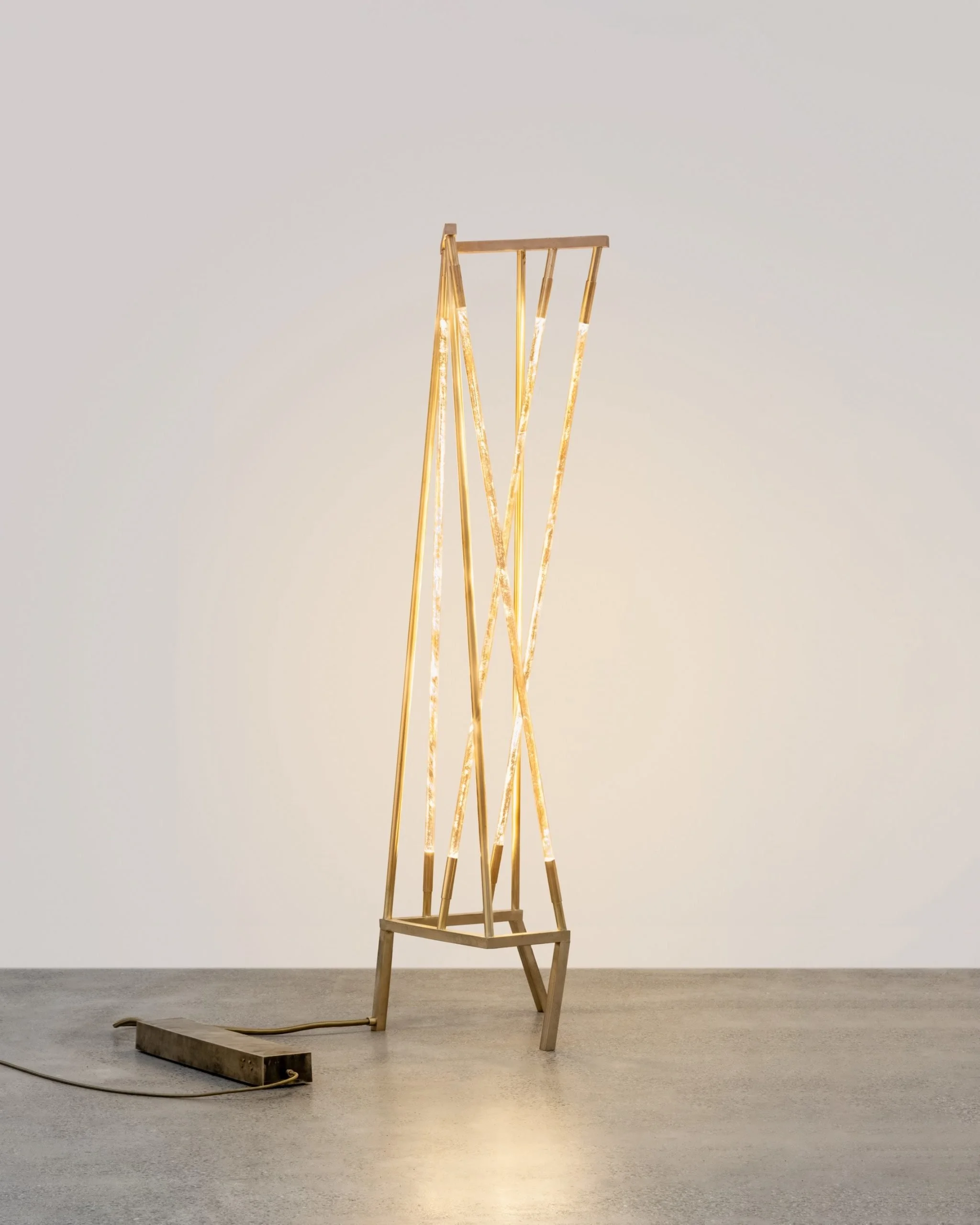 DC1924 Floor Lamp - 1.jpg