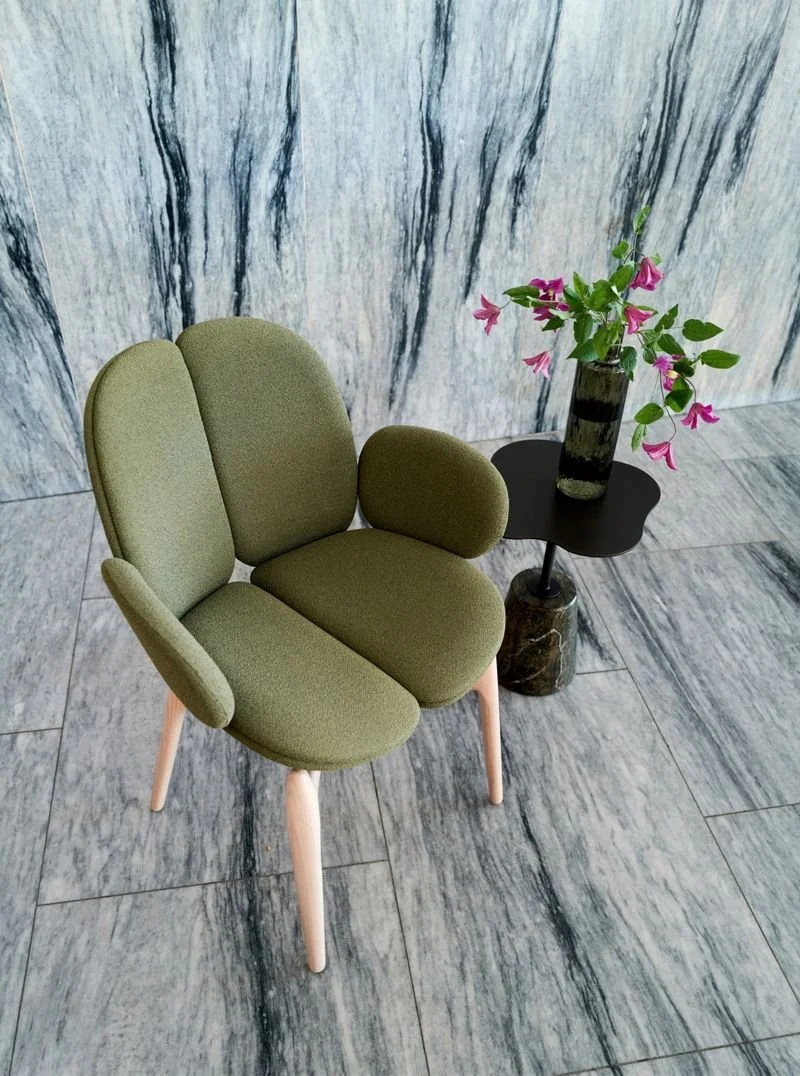 PULP Dining armchair in ash wood - 3.jpg
