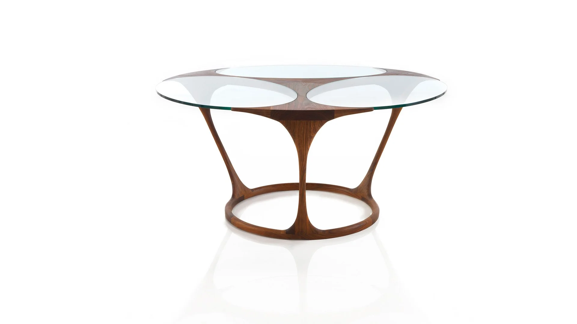 Yris Dining Table - 7.jpg