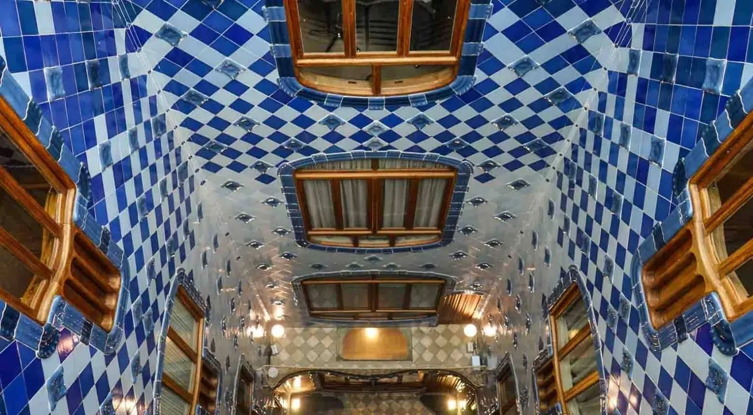 Casa Battlo - 32.jpg