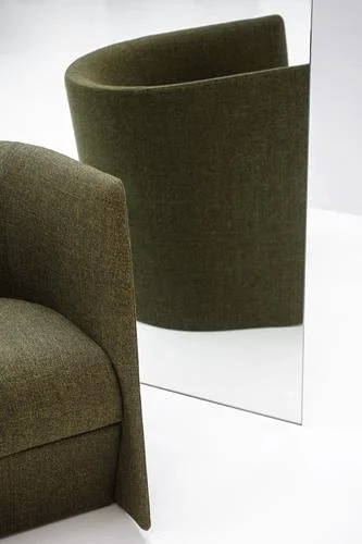 Pisa Armchair - 2.jpg