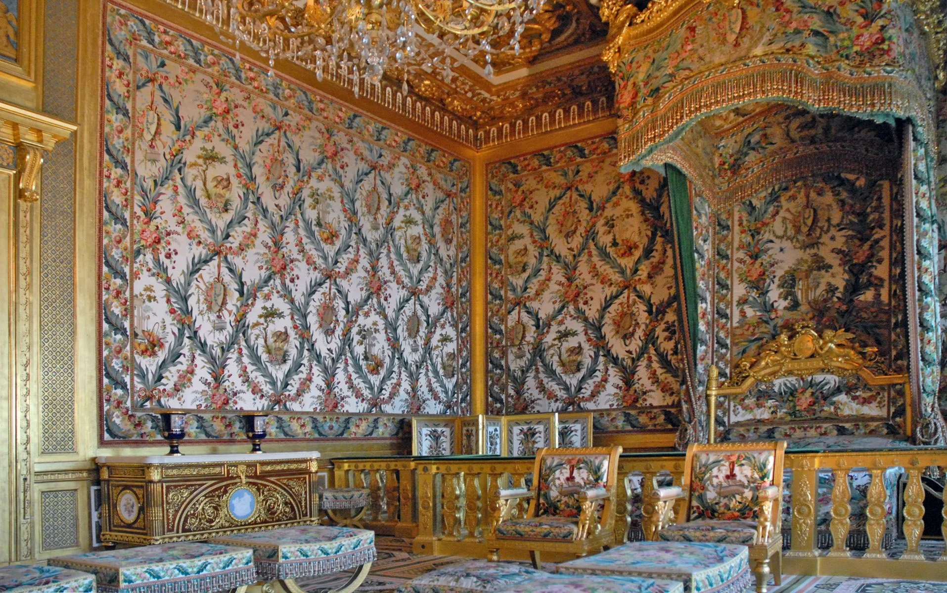 Chateau de Fontainebleau - 17.jpg