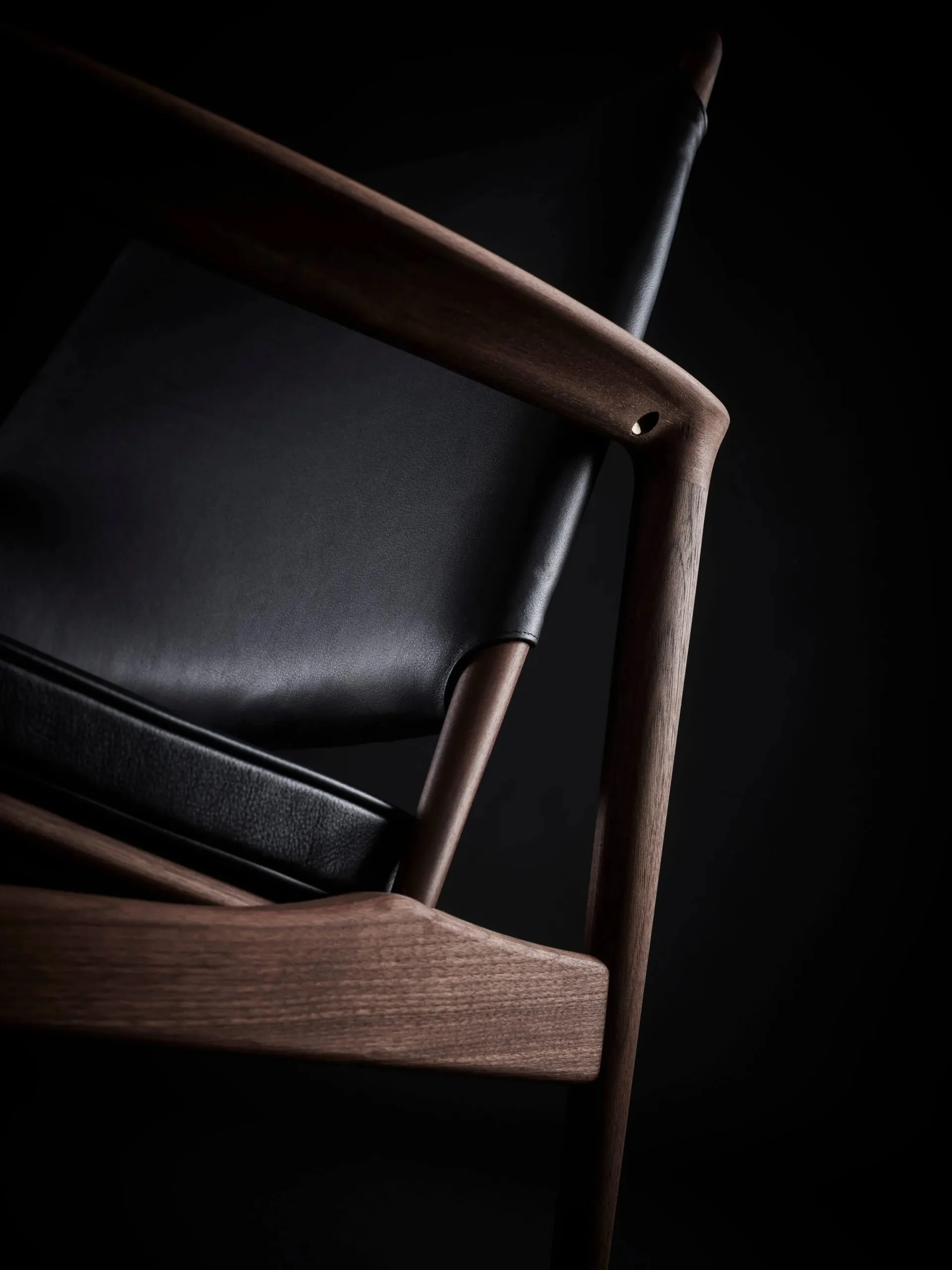 Broadway Lounge Chair - 3.jpg