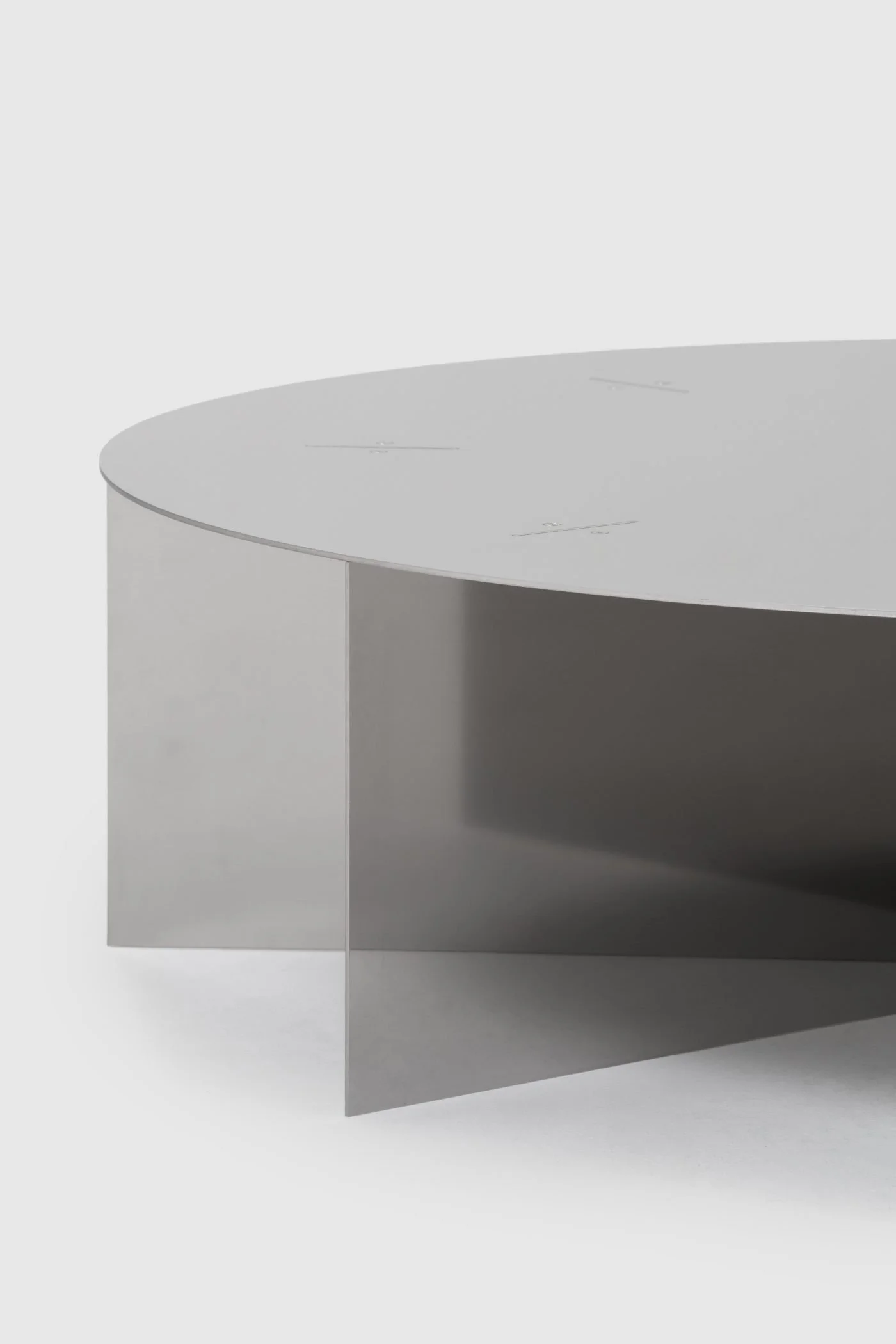 NM02 Coffee table - 2.jpg