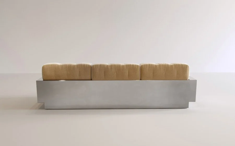 Mia sofa - 3.jpg