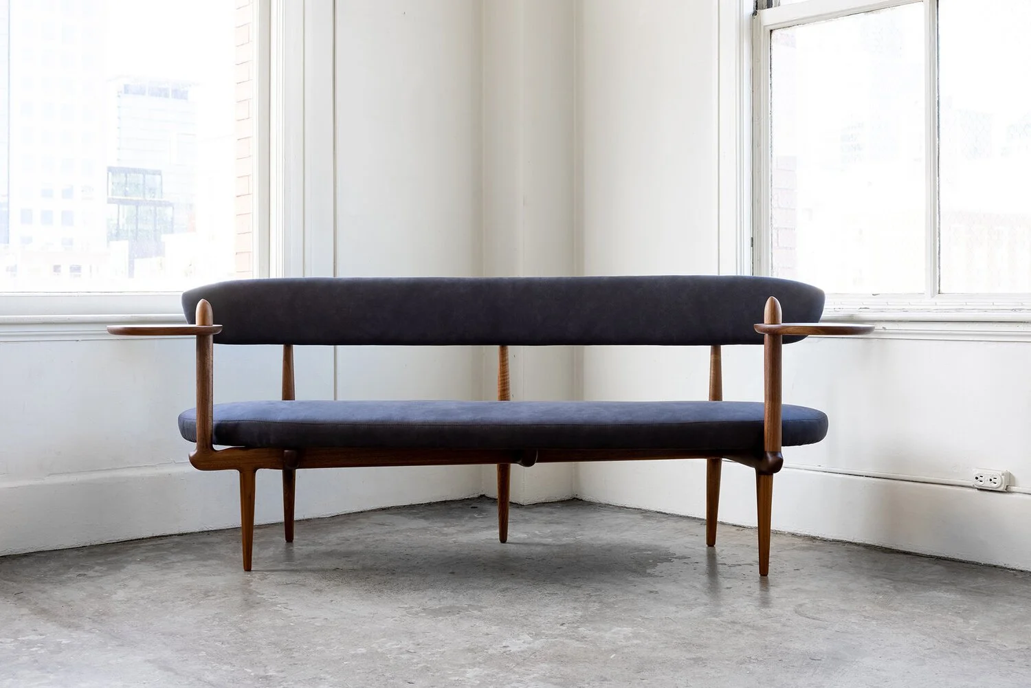 Ko Bench - 5.jpg