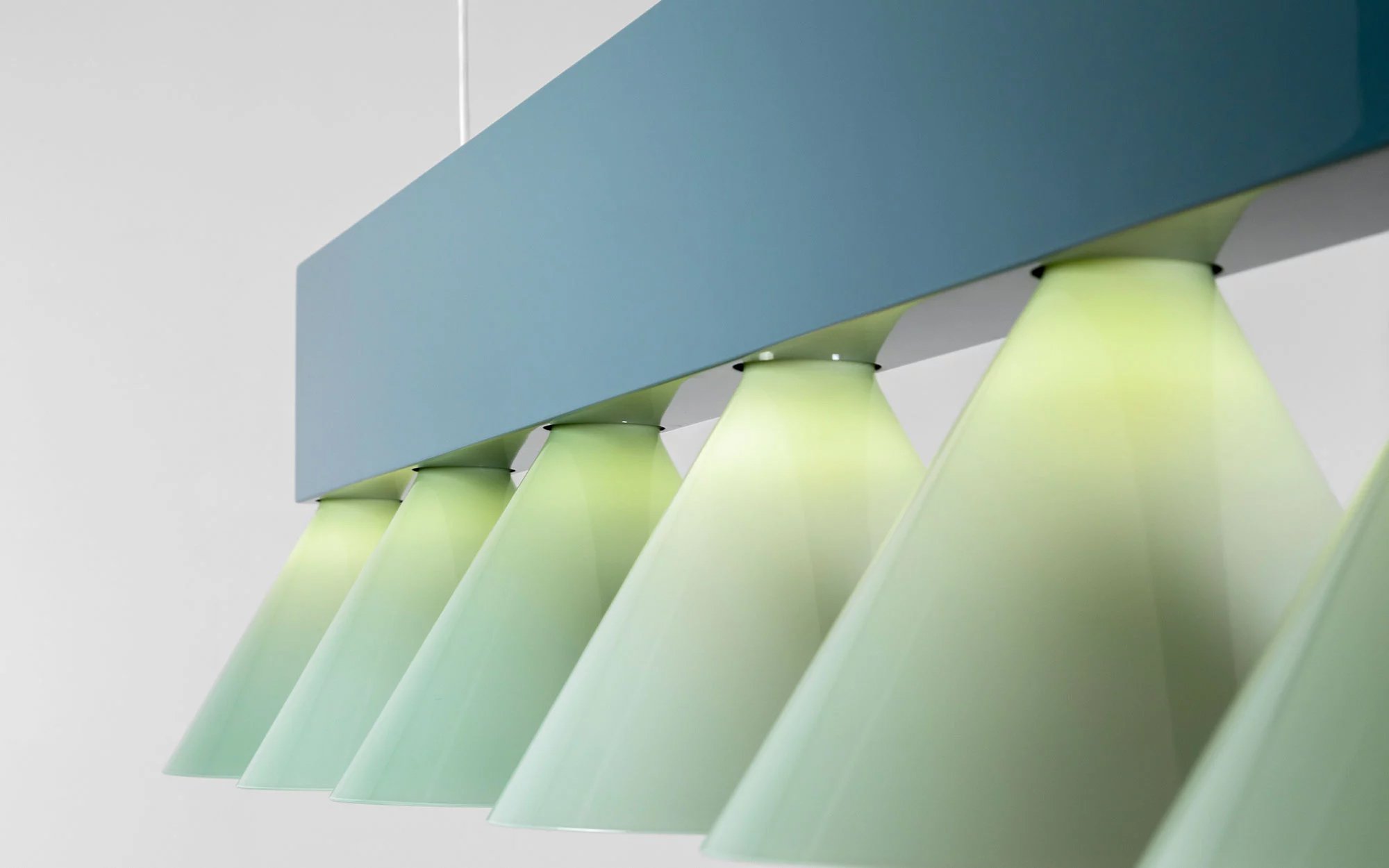 Signal C6 POLYCHROMATIC - 5.jpg