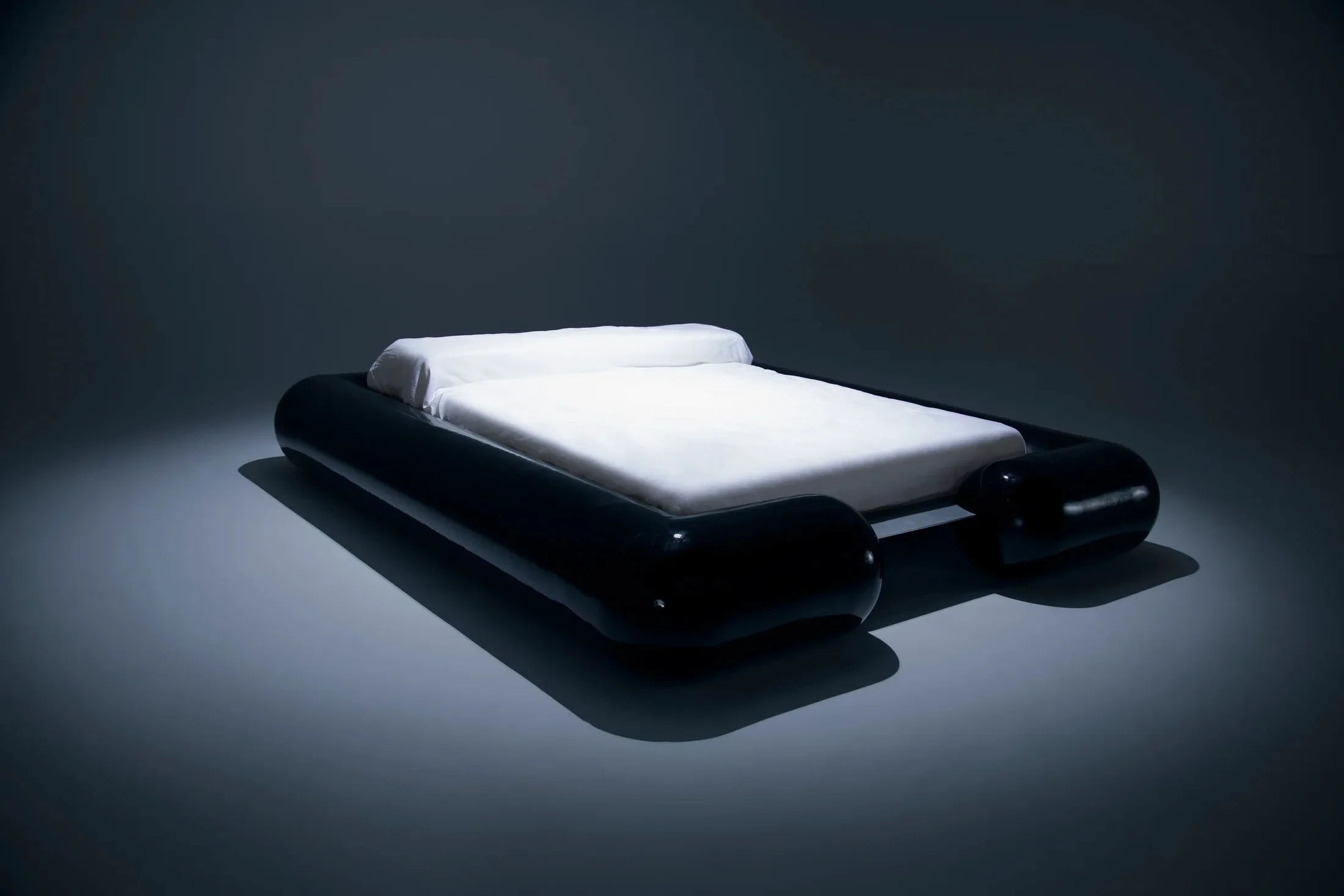 Hug Bed - 4.jpg
