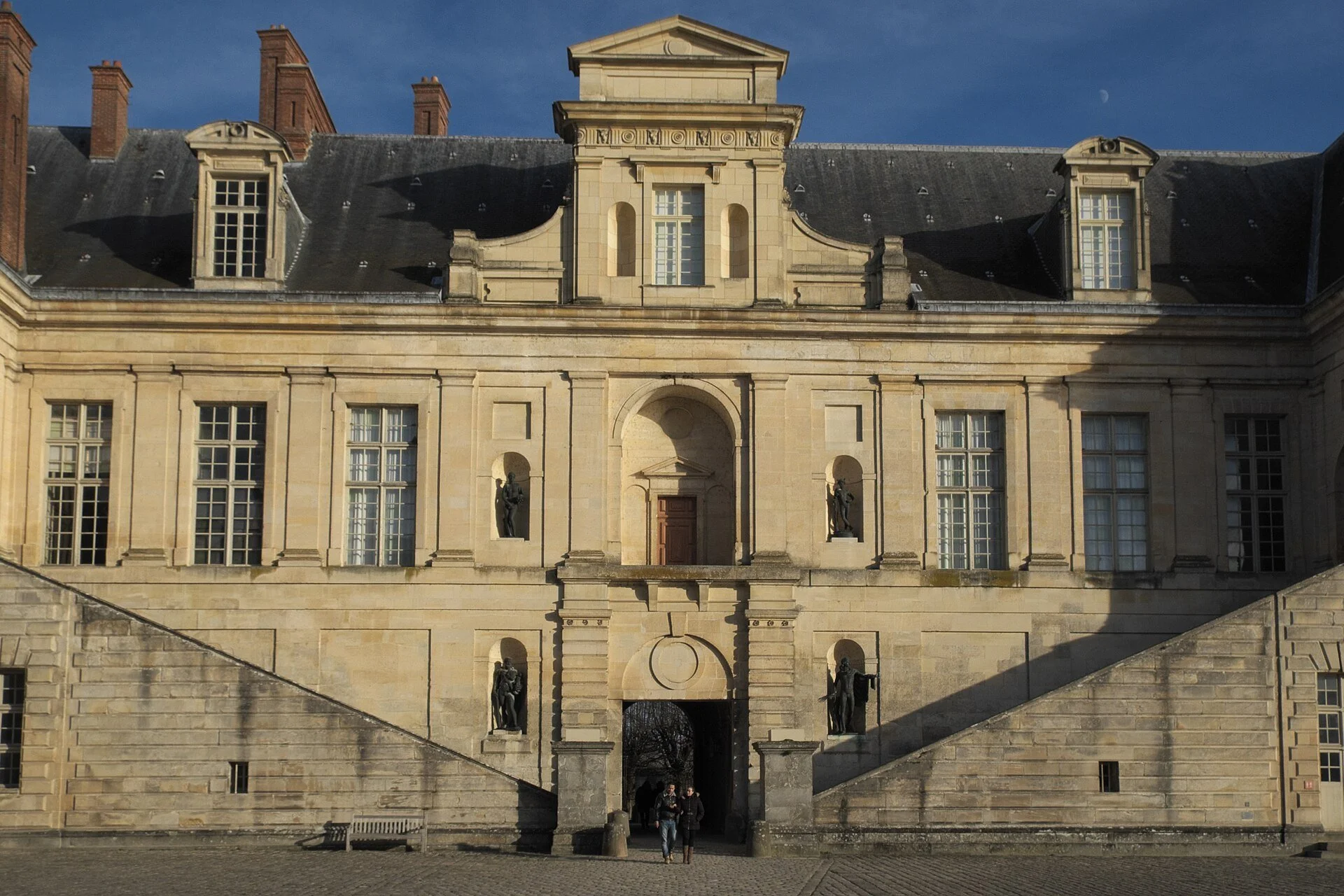 Chateau de Fontainebleau - 5.jpg