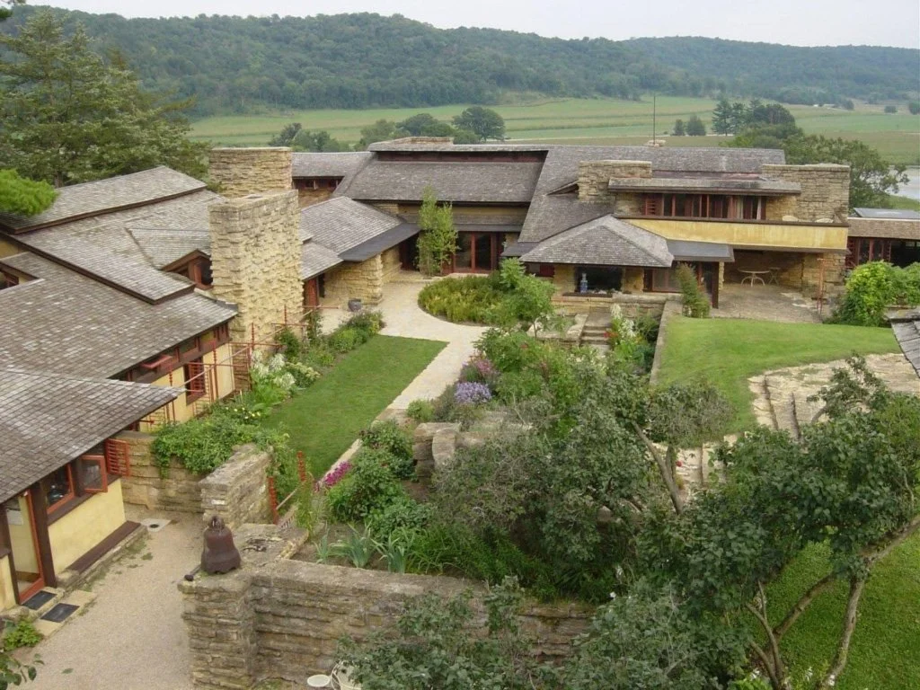Taliesin - 3.jpg