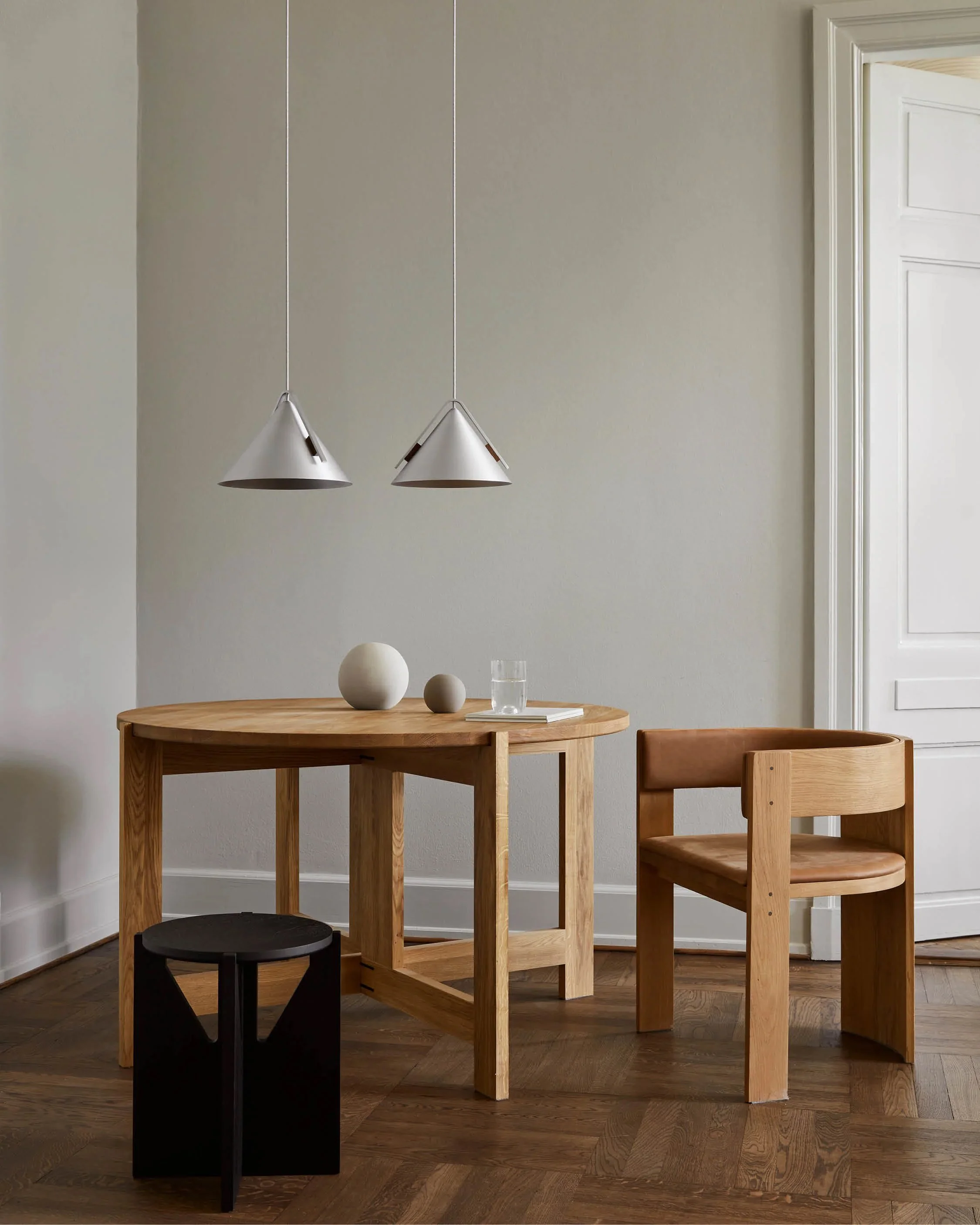 Collector Dining Chair - Leather Upholstery - 4.jpg