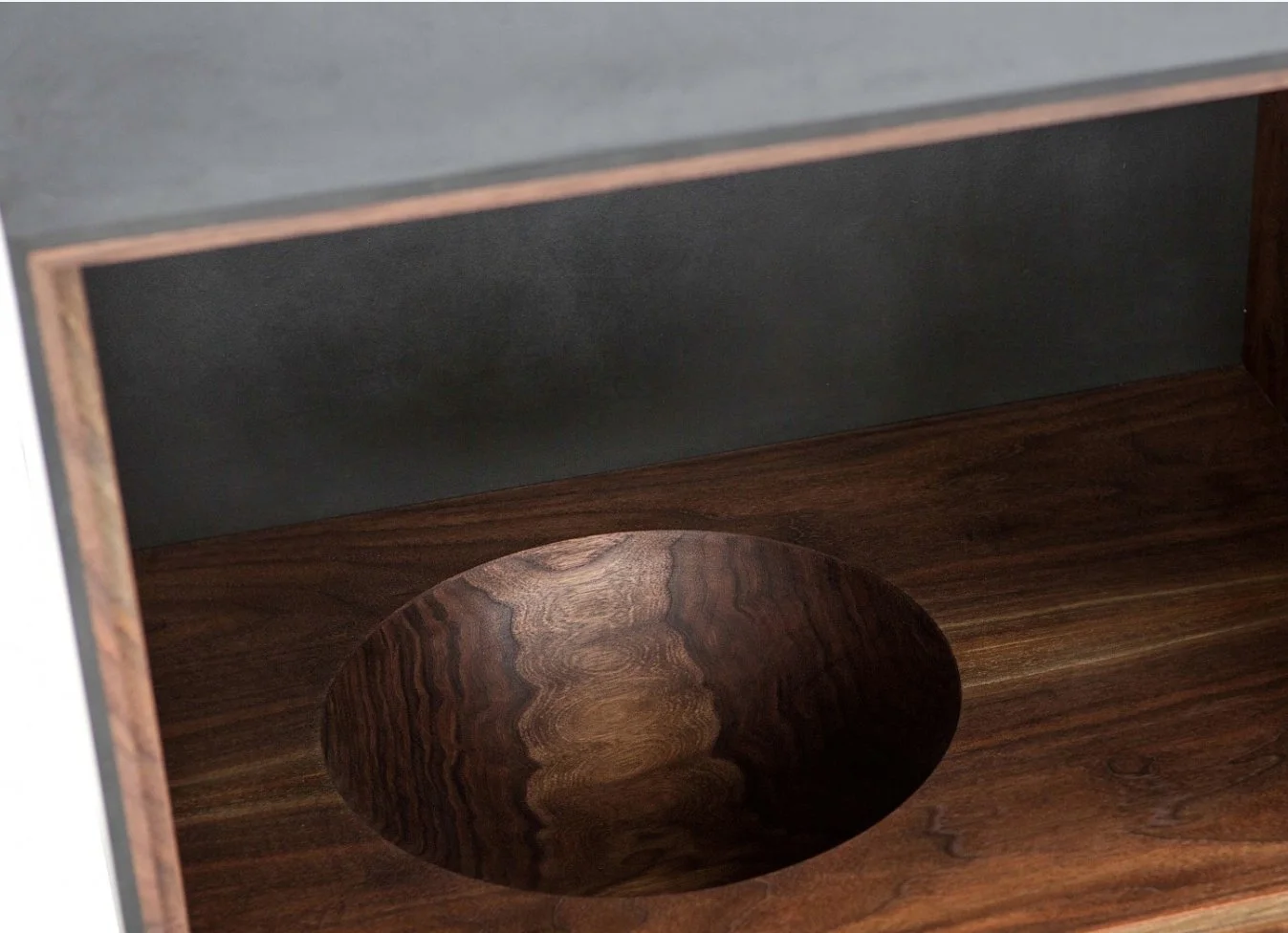 CONSOLE in Walnut : wall hanging - 3.jpg
