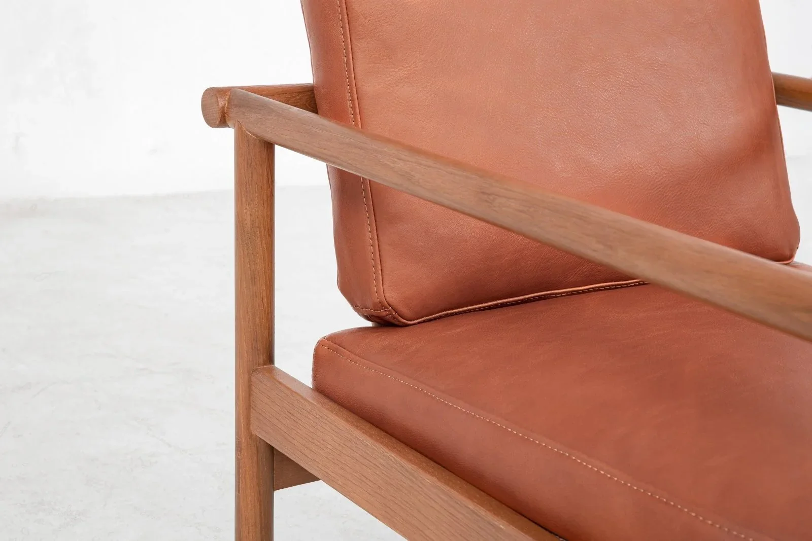 Ten Chair - 4.jpg