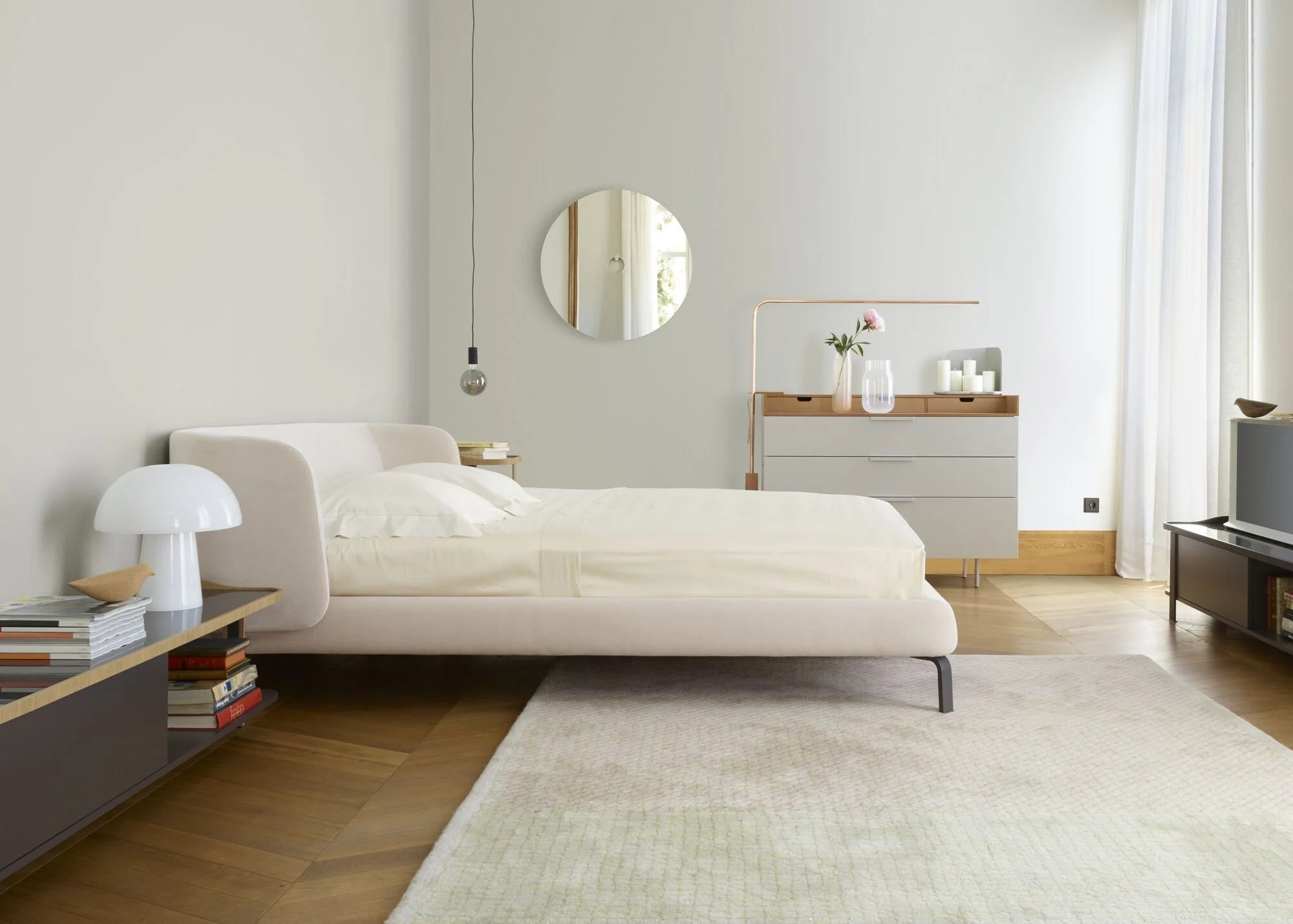 Desdemone Bed low headboard - 5.jpg