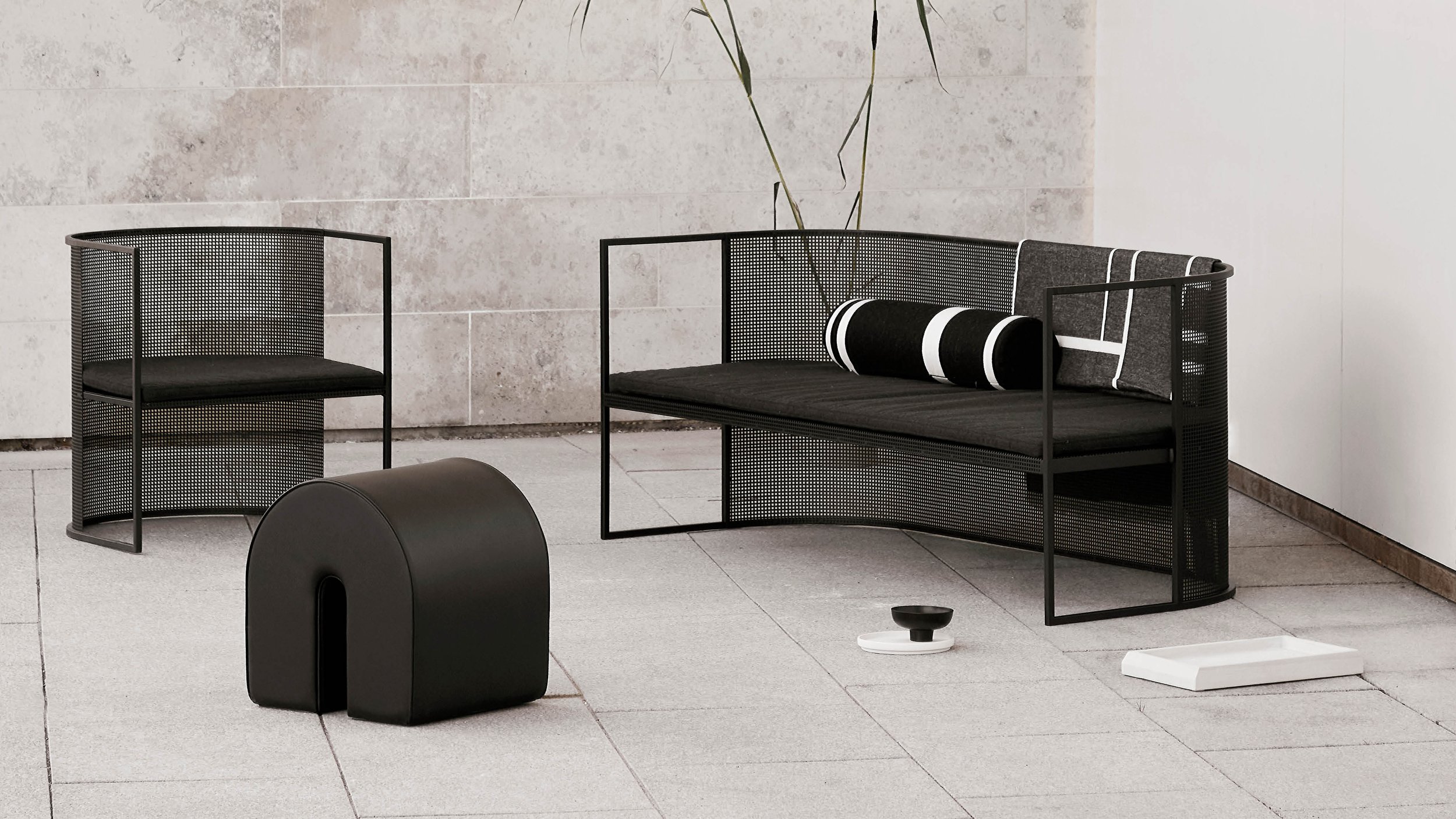 Bauhaus Lounge Chair - 3.jpg