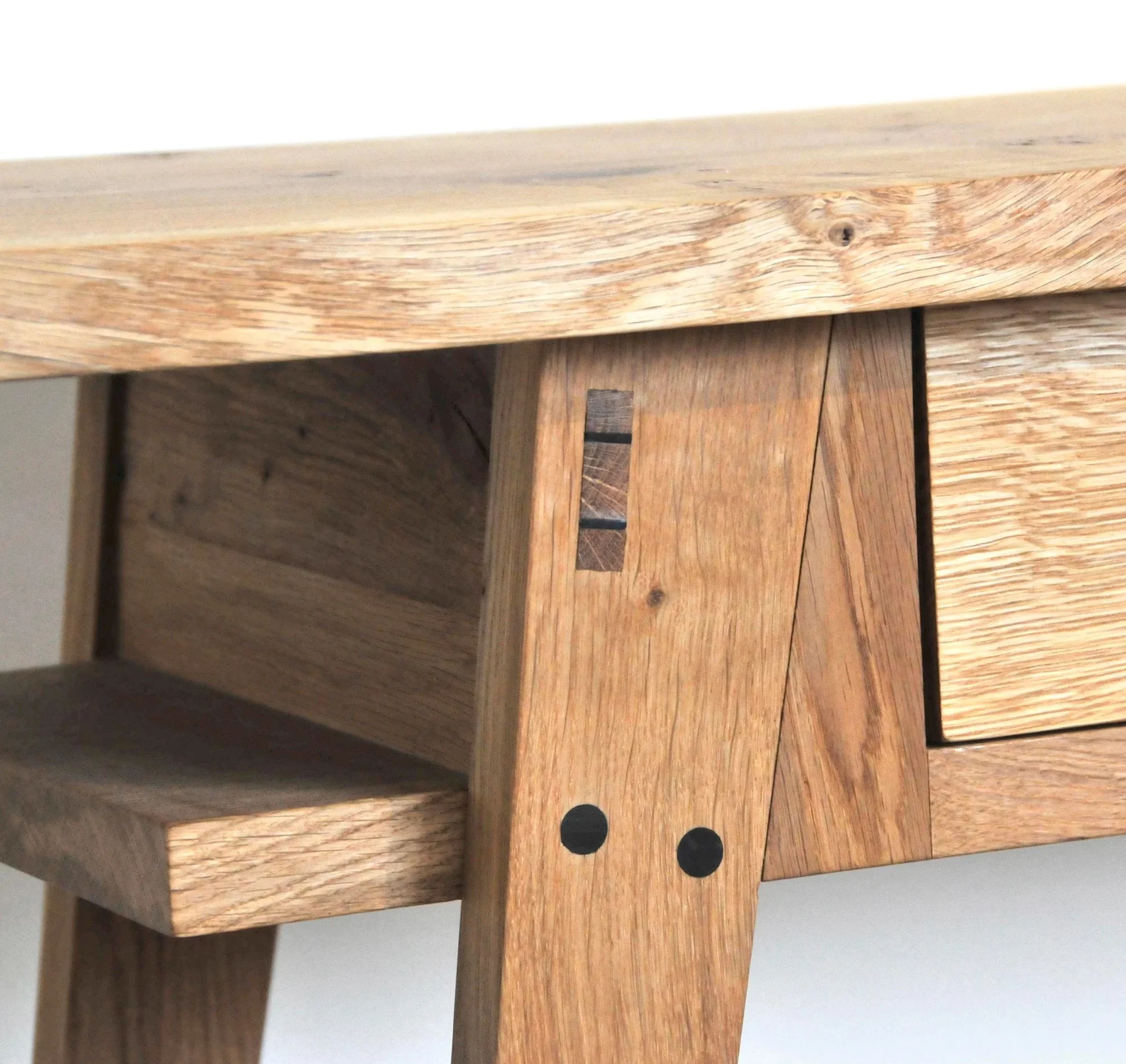 Console with Drawers - 2.jpg