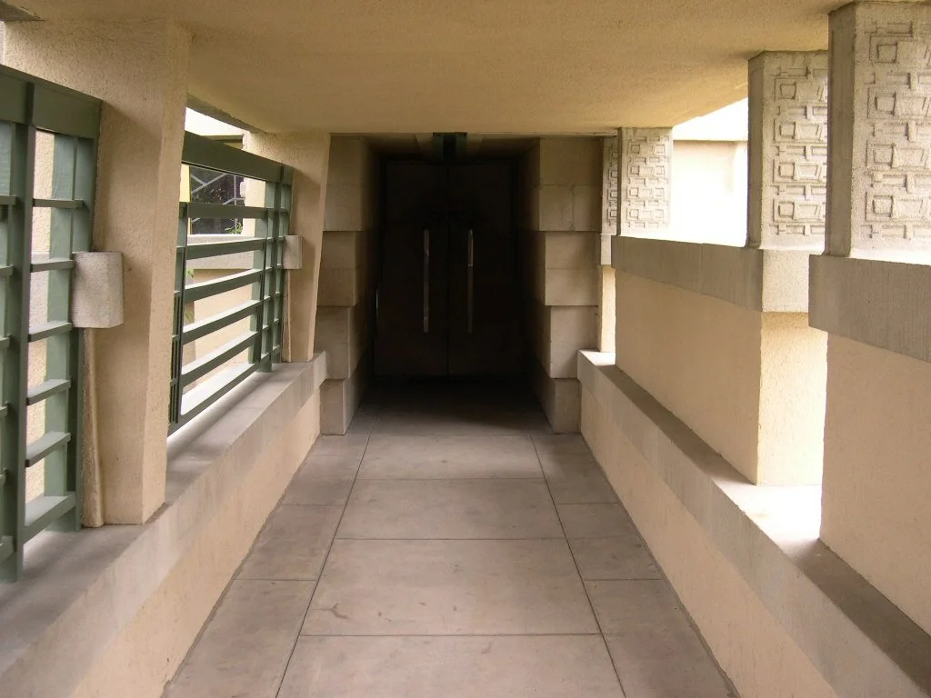 Hollyhock House - 18.jpg
