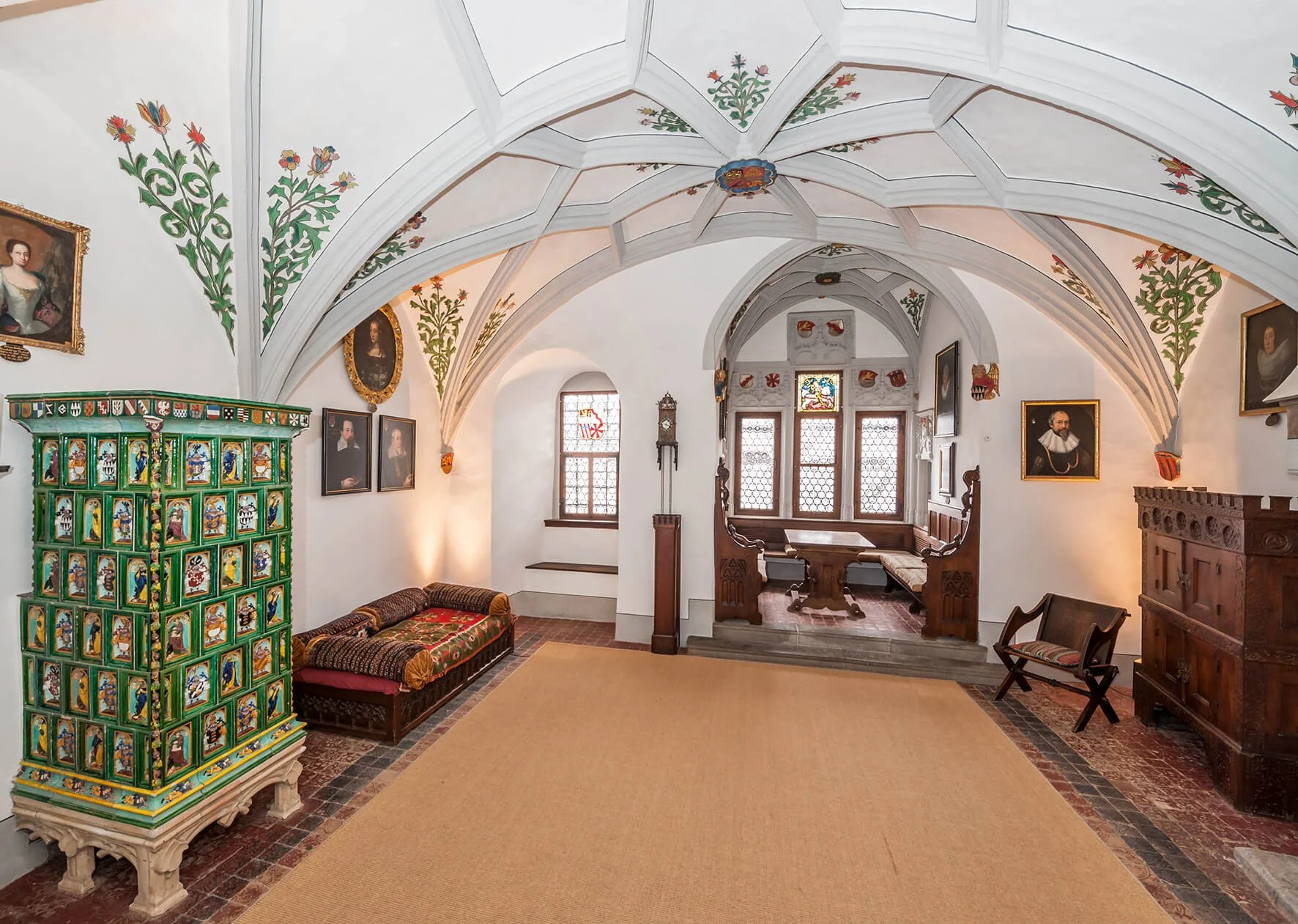 Eltz Castle - 17.jpg
