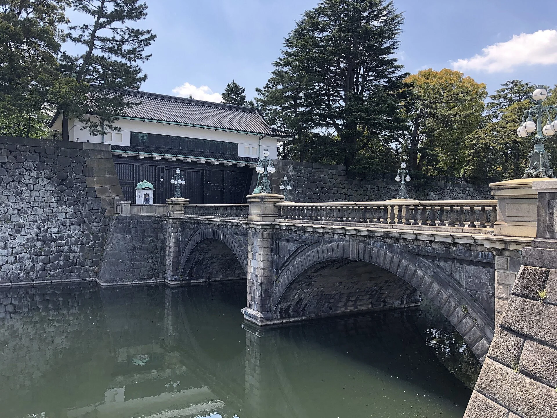 Tokyo Imperial Palace - 15.jpg